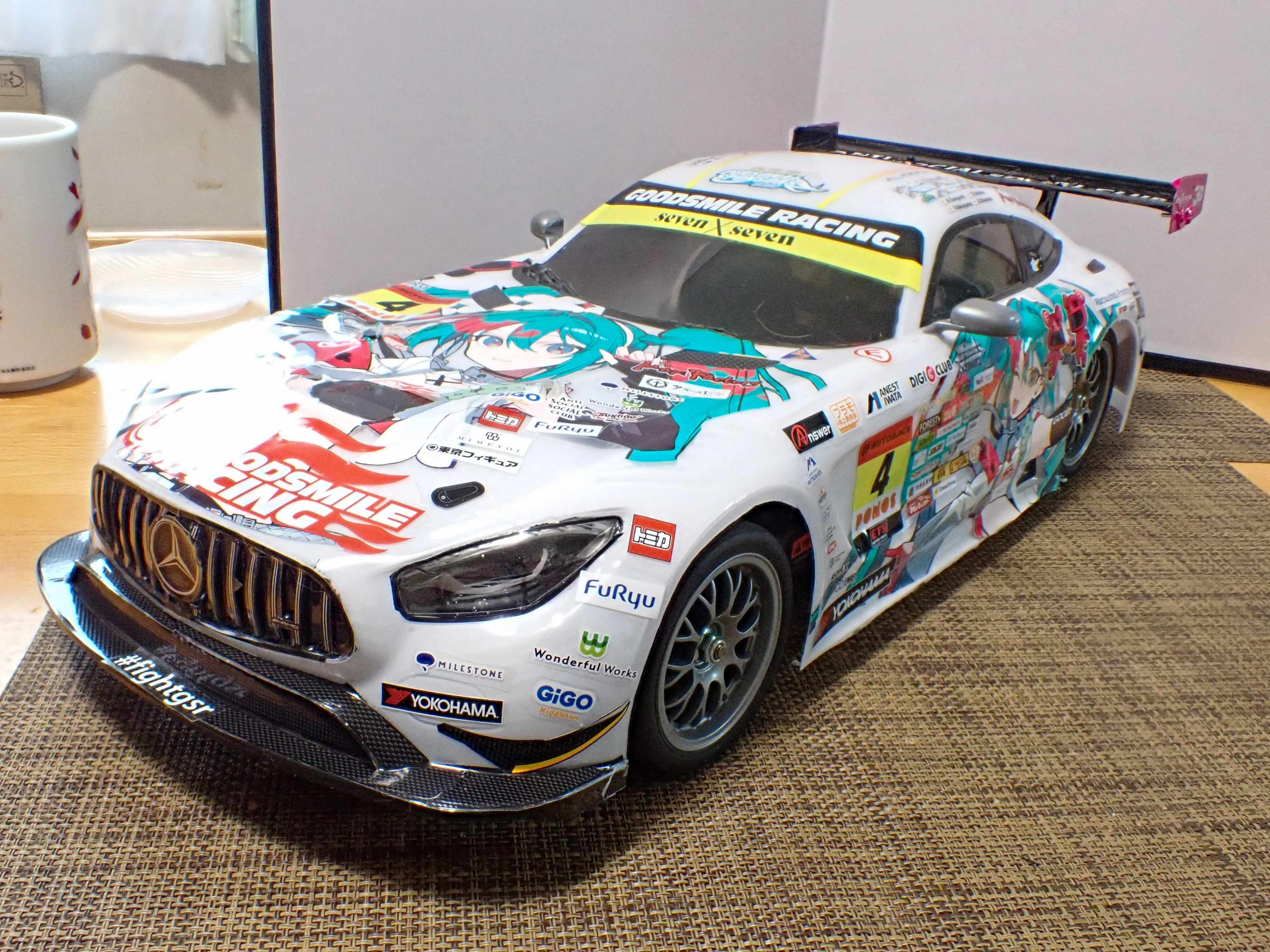 ラジコンカー ボデイ グッドスマイルレーシング AMG GT3｜セるしうす