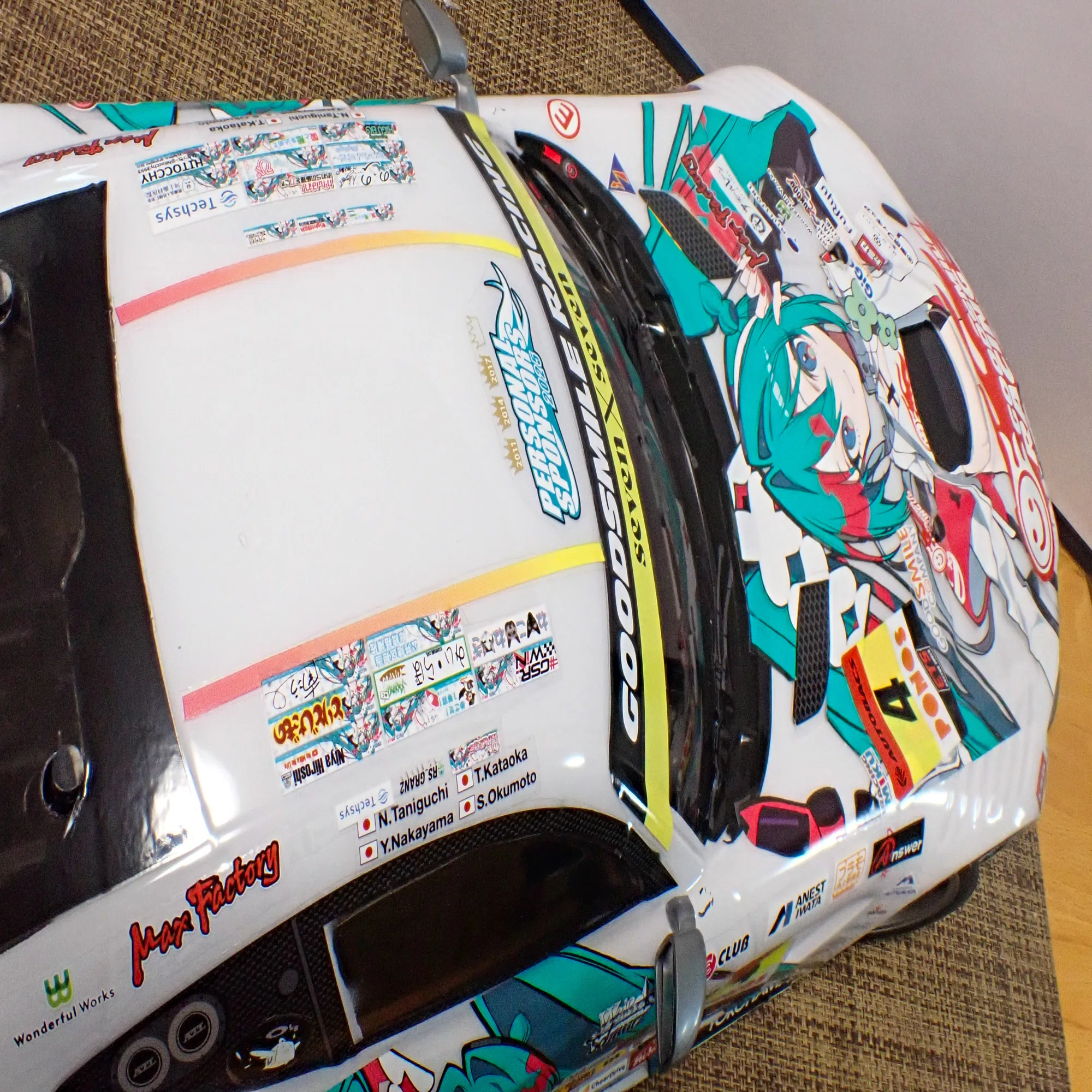 ラジコンカー ボデイ グッドスマイルレーシング AMG GT3｜セるしうす