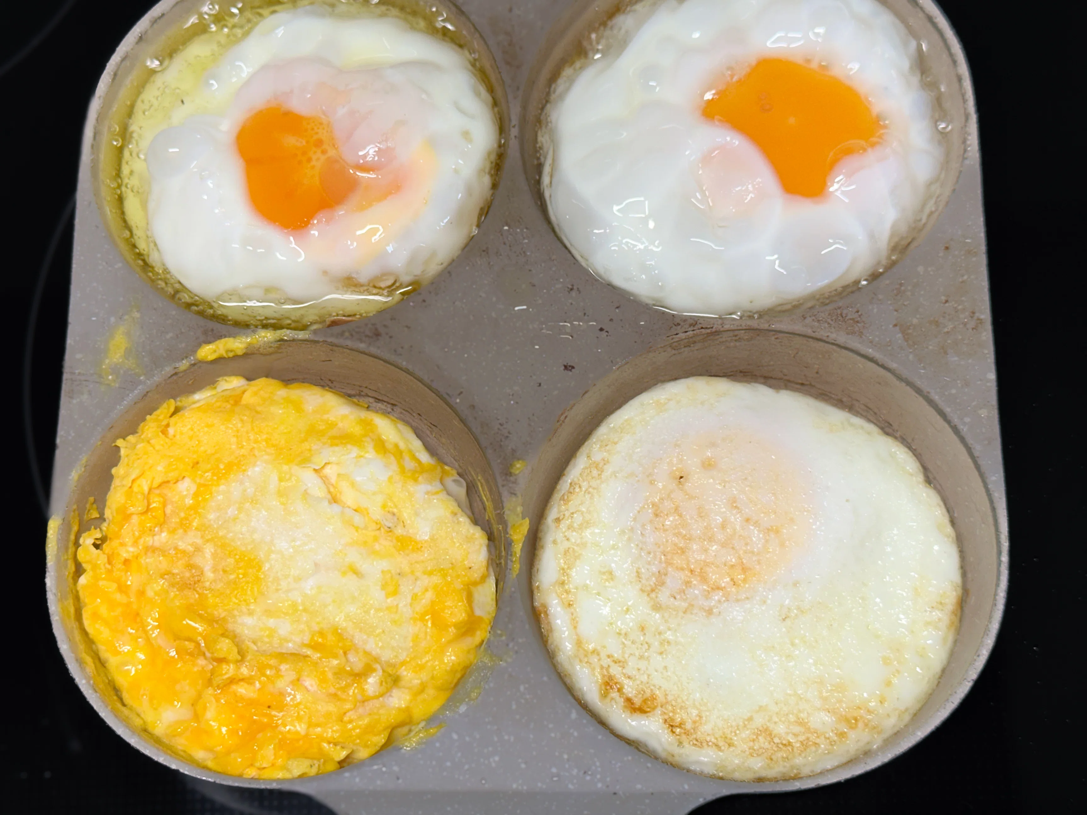 目玉焼きカーデ カリカリチーズ目玉焼き｜アラジン公式レシピサイト