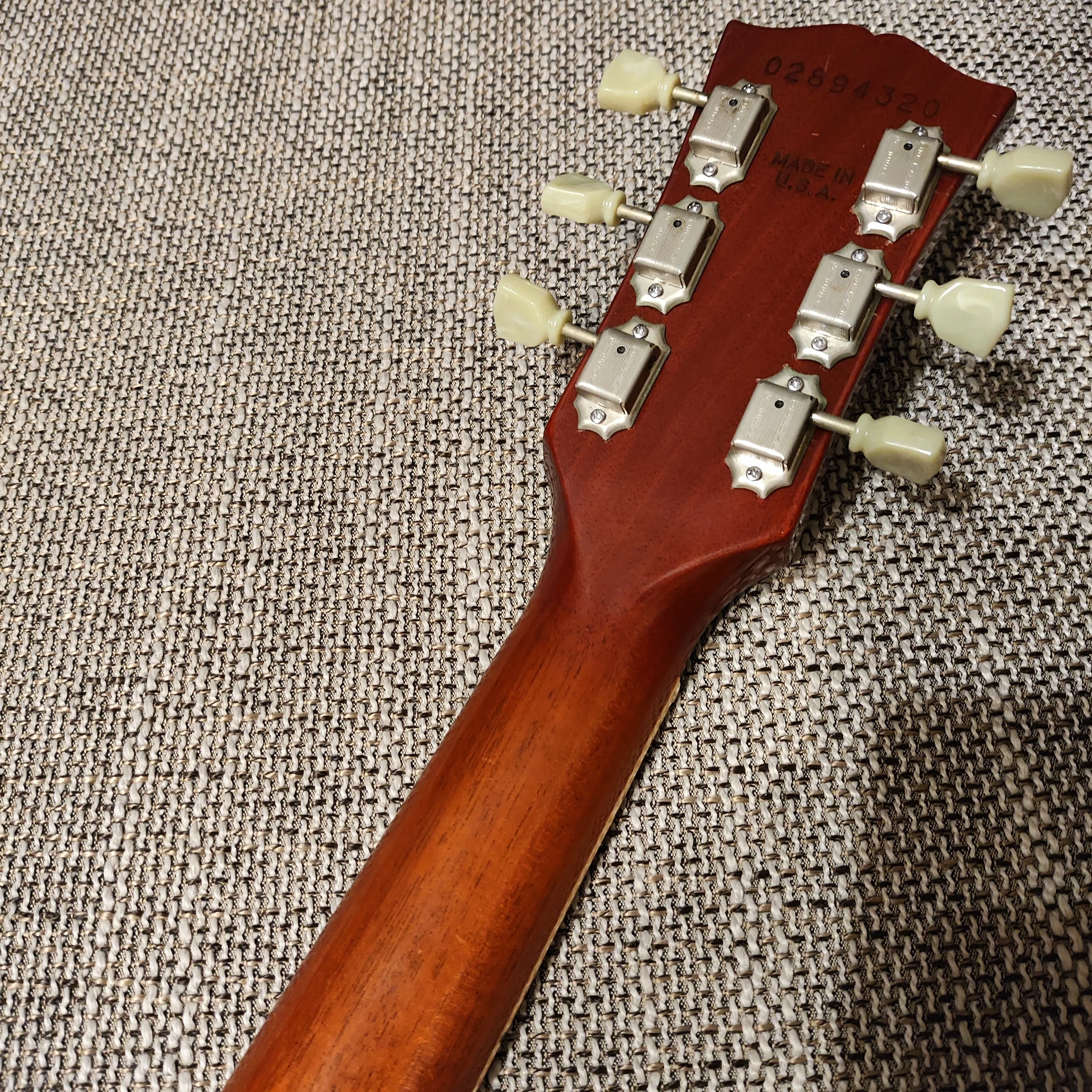 使用ギターvol.4 2004年製 Gibson Les Paul Standard (Honey Burst