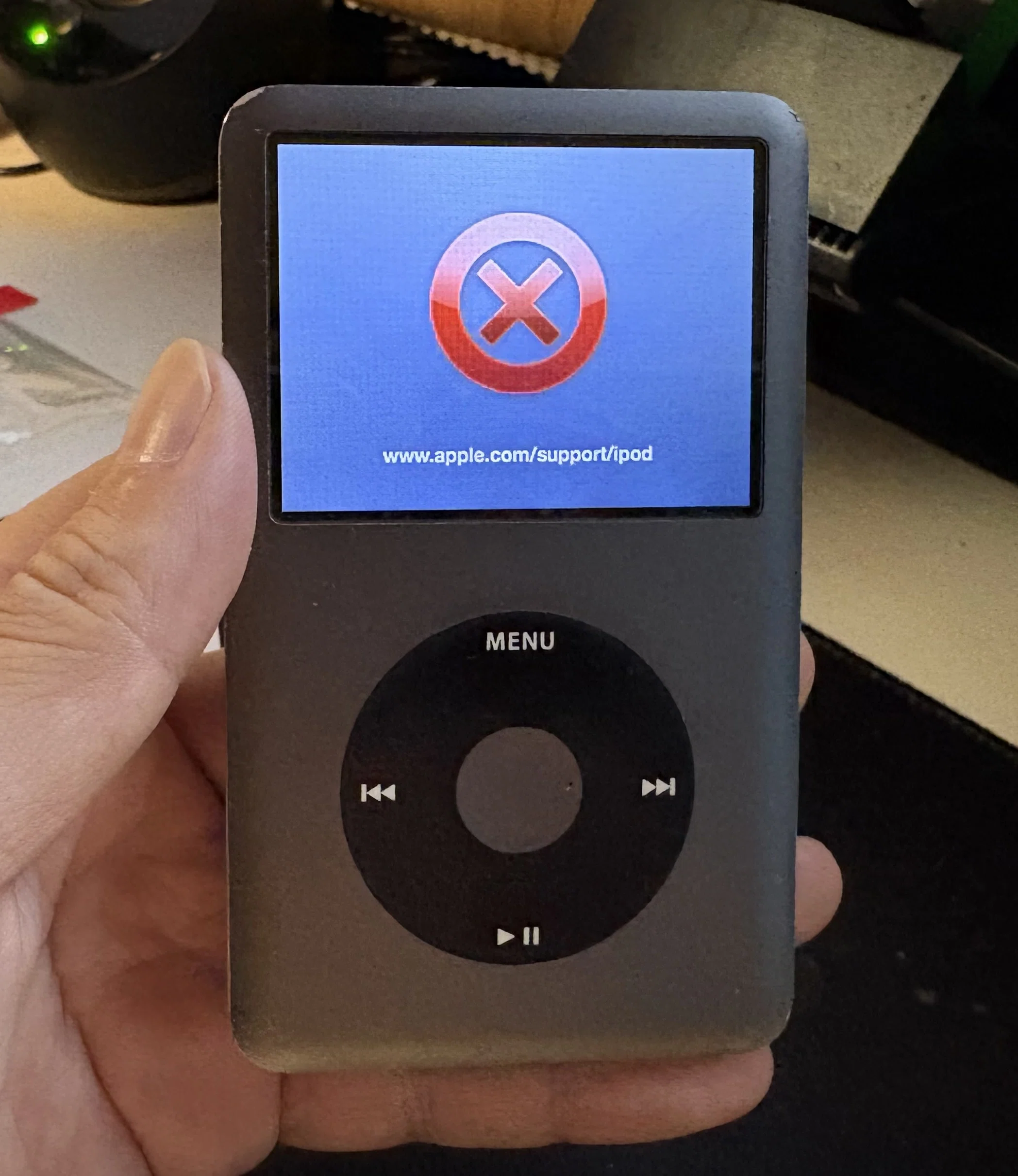 iPod classic SD化256GB 動作確認済み 動かなくなっていたiPod ClassicをHDDからSSD化に換装したら、息を