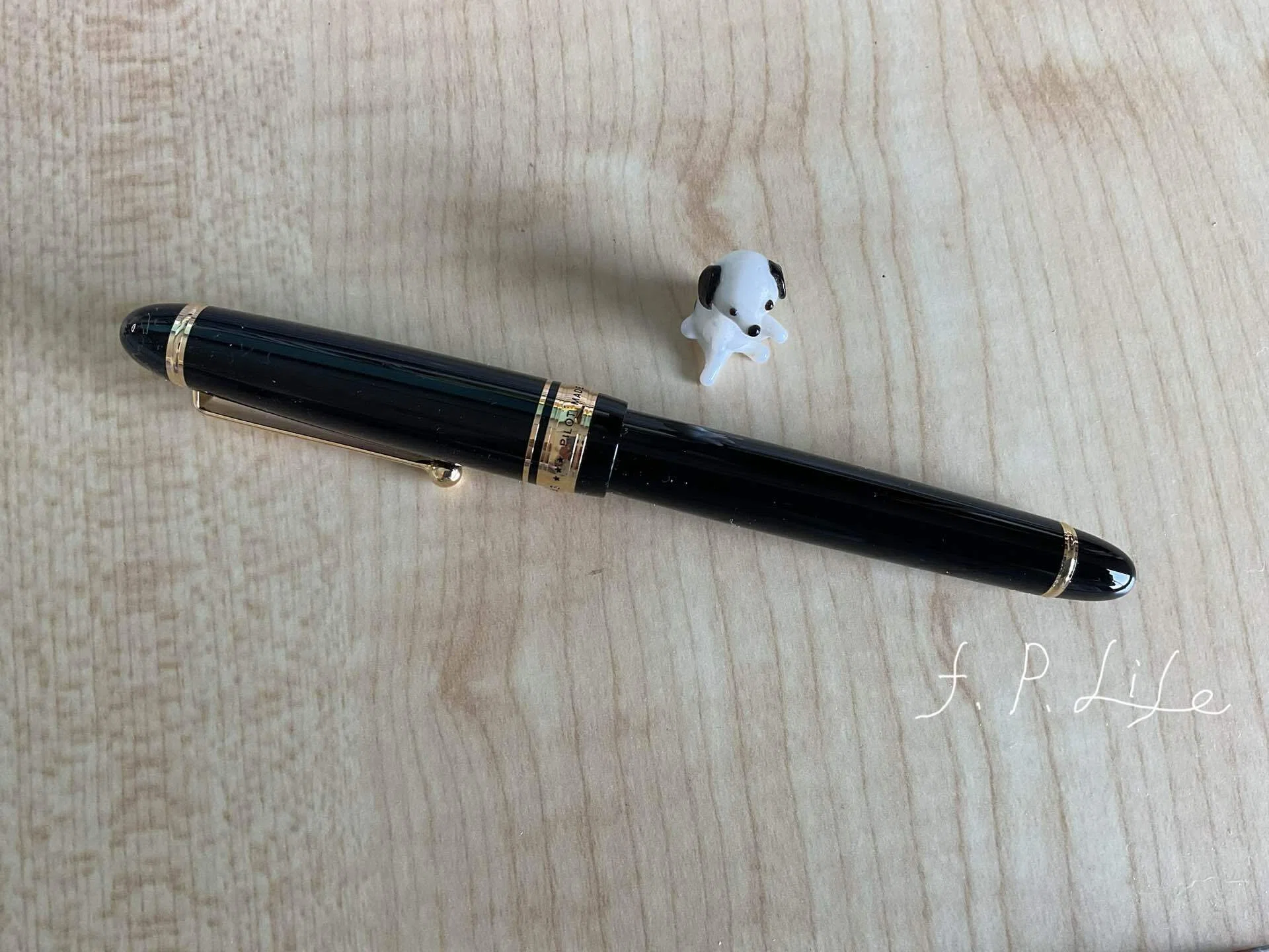 究極の相棒。一生手放せない至高の逸品 フォルカン万年筆 #90｜りい