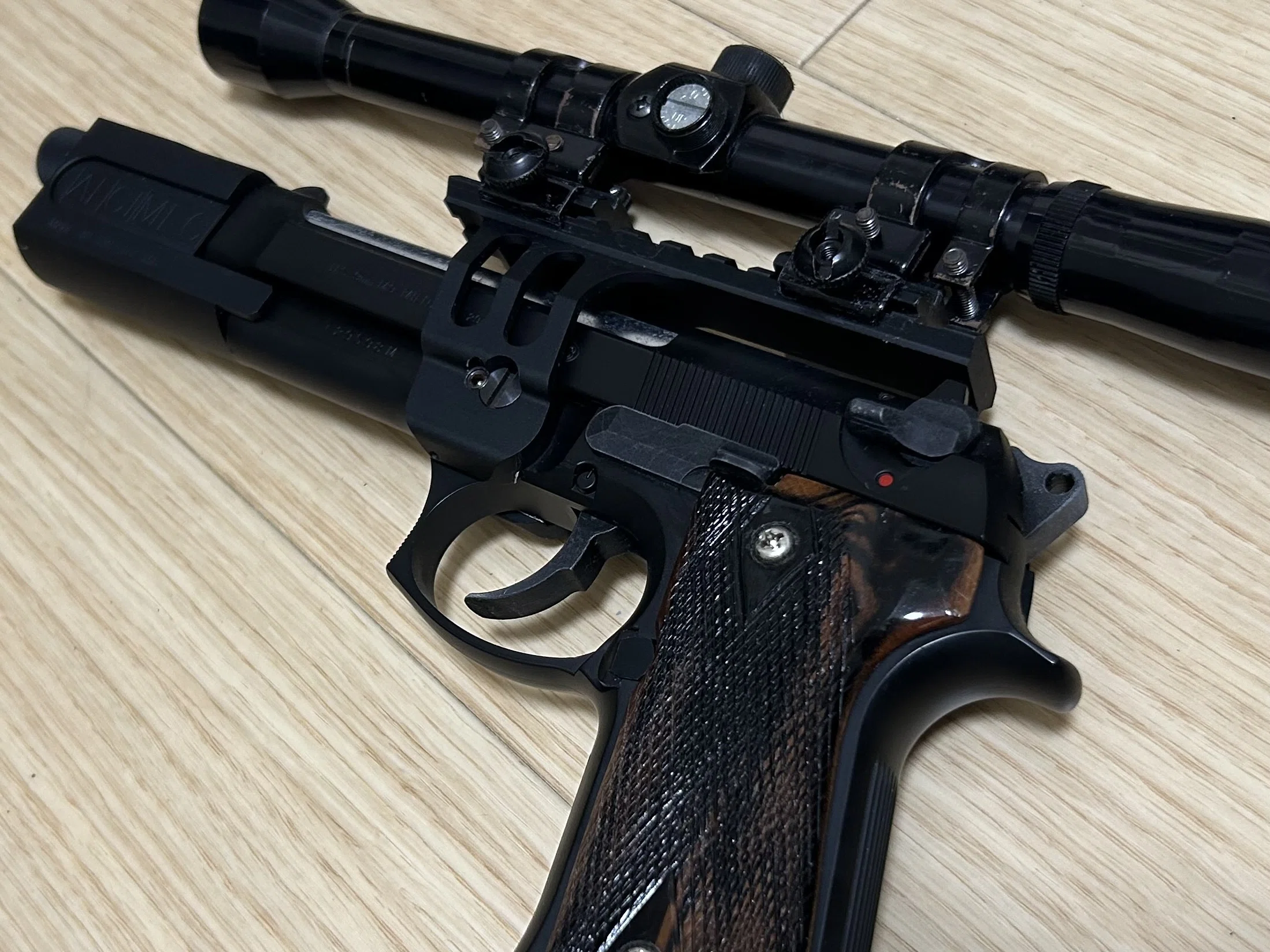 東京マルイ KSC WA MGC リアルウッド M92F エアガン エアソフトガン雑記]東京マルイのM92FとKSC製パーツについて｜めとろく