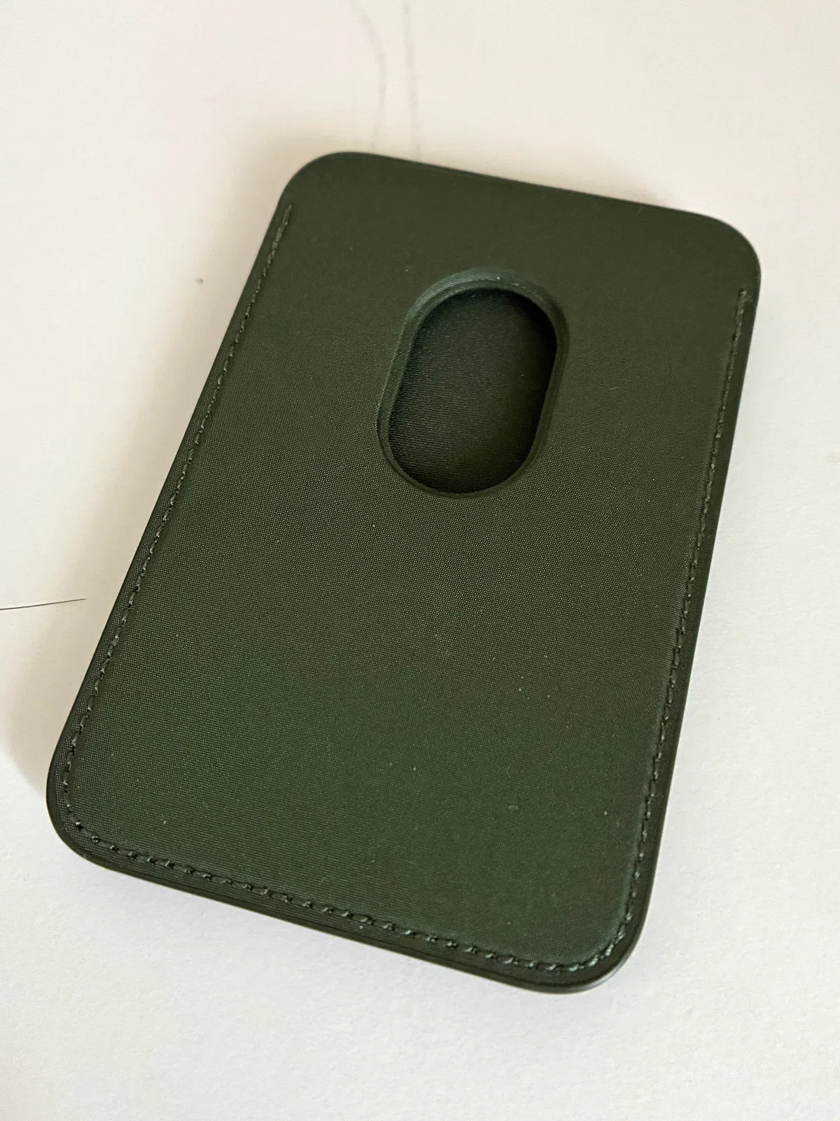 [#2250] Ditching the wallet: Comparing MagSafe wallets (MOFT vs. Apple ...