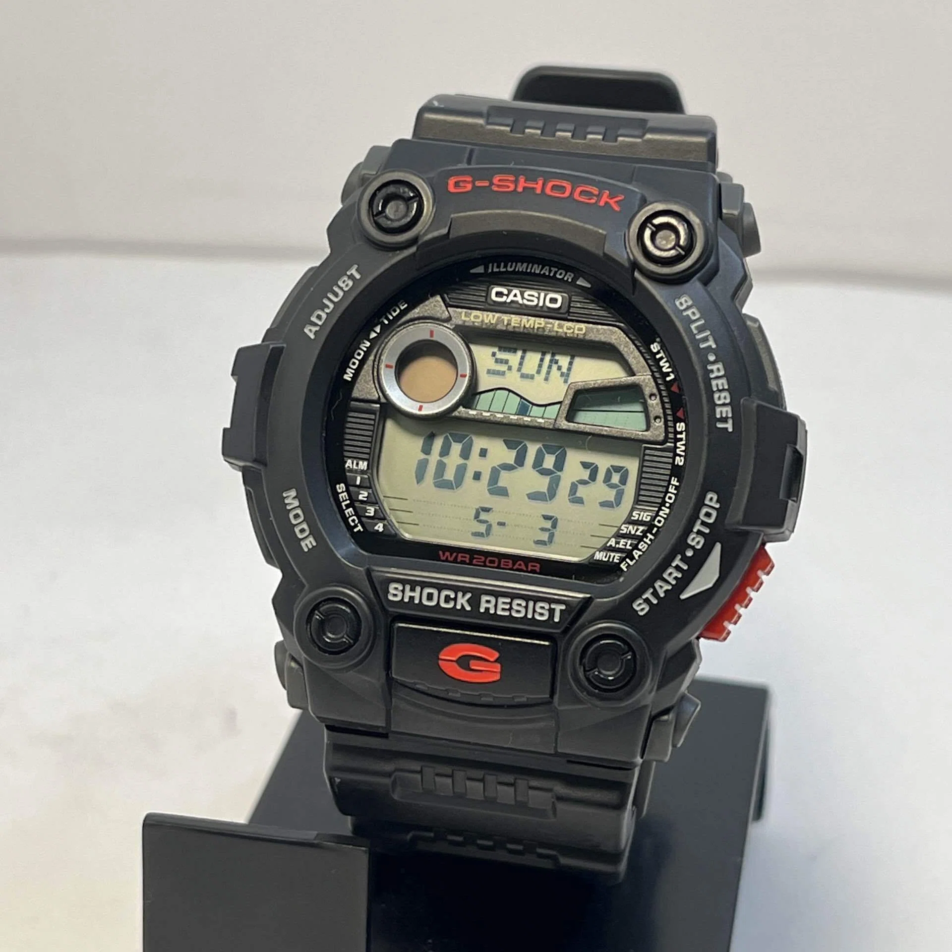 レビュー】G-SHOCK G-7900-1JF ― 飾らない、壊れない。現場が認めた