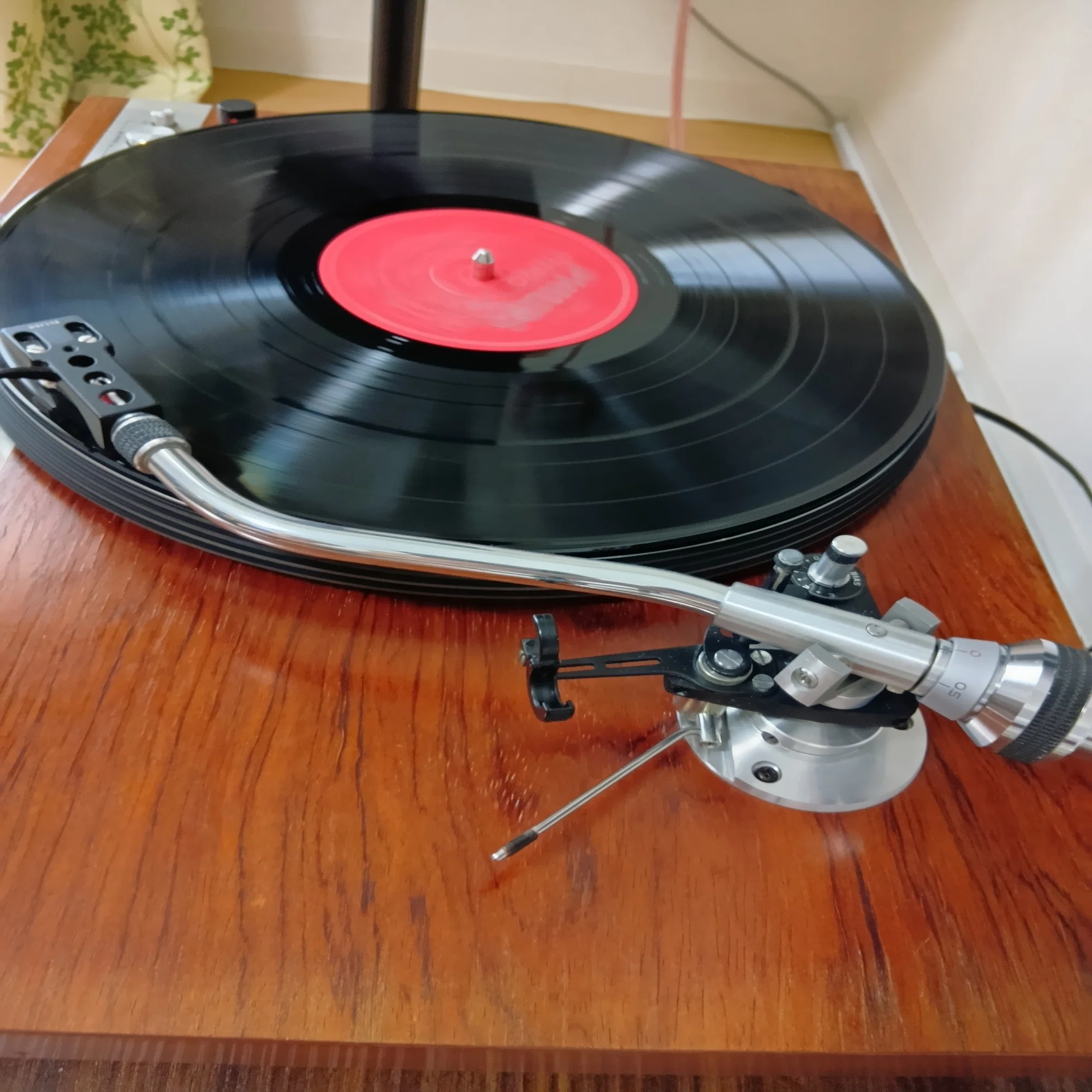 1970年代ビンテージオーディオの底力、アナログプレーヤー☆MICRO DD-5 