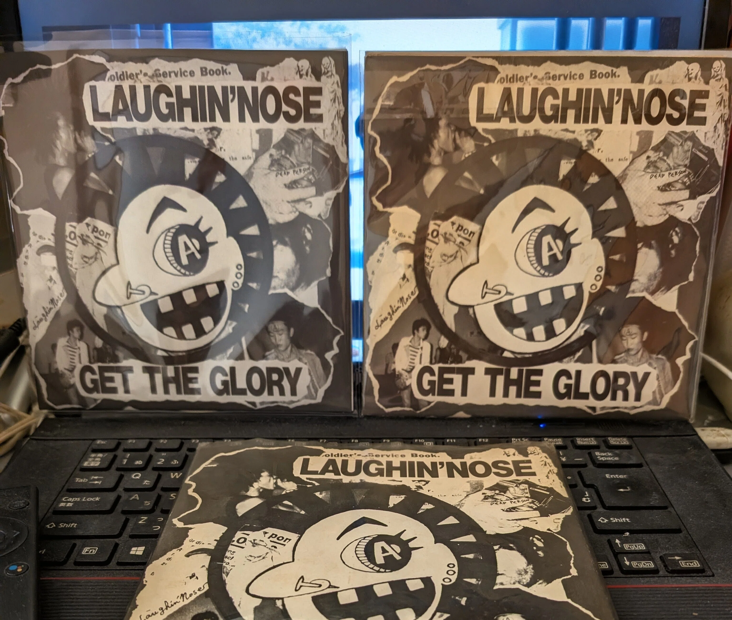 3枚のGET THE GLORY｜pechiloso