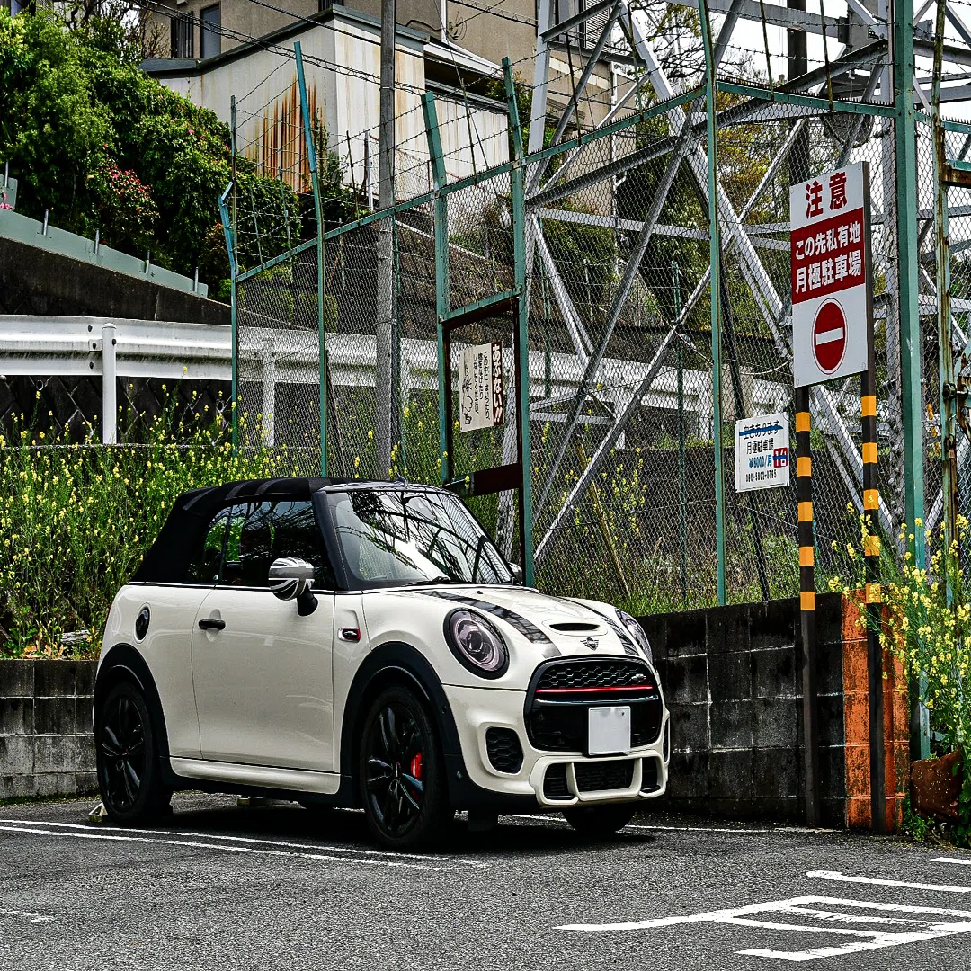 MINI F57 コンバーチブル ジョンクーパーワークスとの200日──UKL世代 