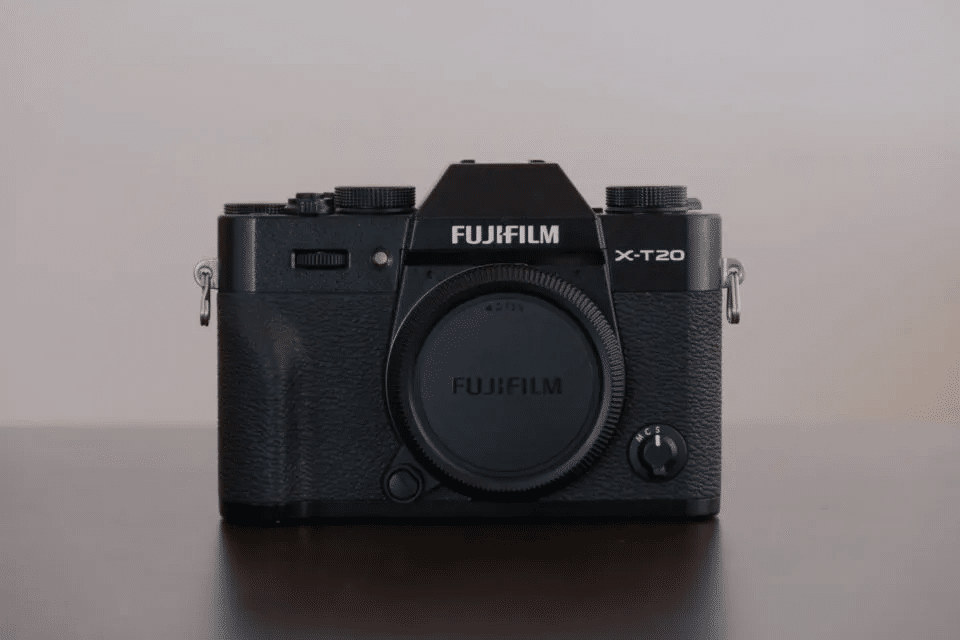 FUJIFILMの「X-T20」徹底レビュー！コスパ高すぎミラーレスカメラ｜はるか