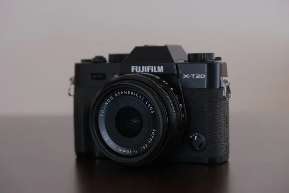 FUJIFILMの「X-T20」徹底レビュー！コスパ高すぎミラーレスカメラ｜はるか