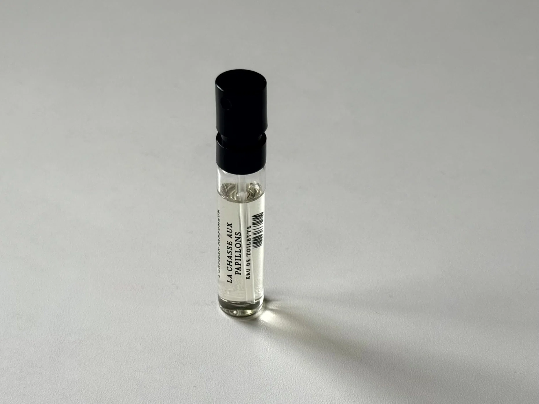 L'Artisan Parfumeur | La Chasse aux Papillons。香水を知る前の朝を