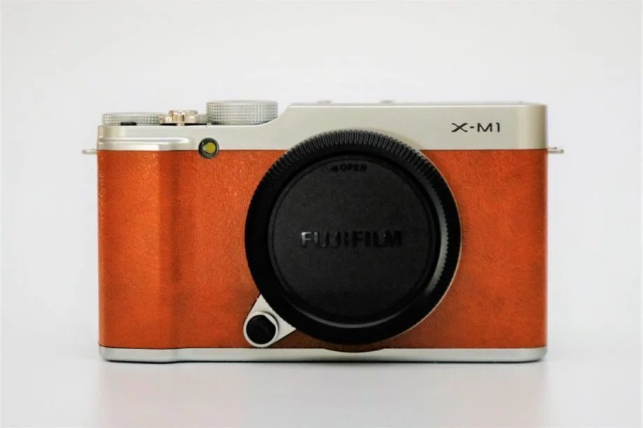 富士フィルム FUJIFILM X-M1 ボディ ブラウン 富士フイルム FUJIFILM X-M1 ボディ [ブラウン] 価格比較 - 価格.com