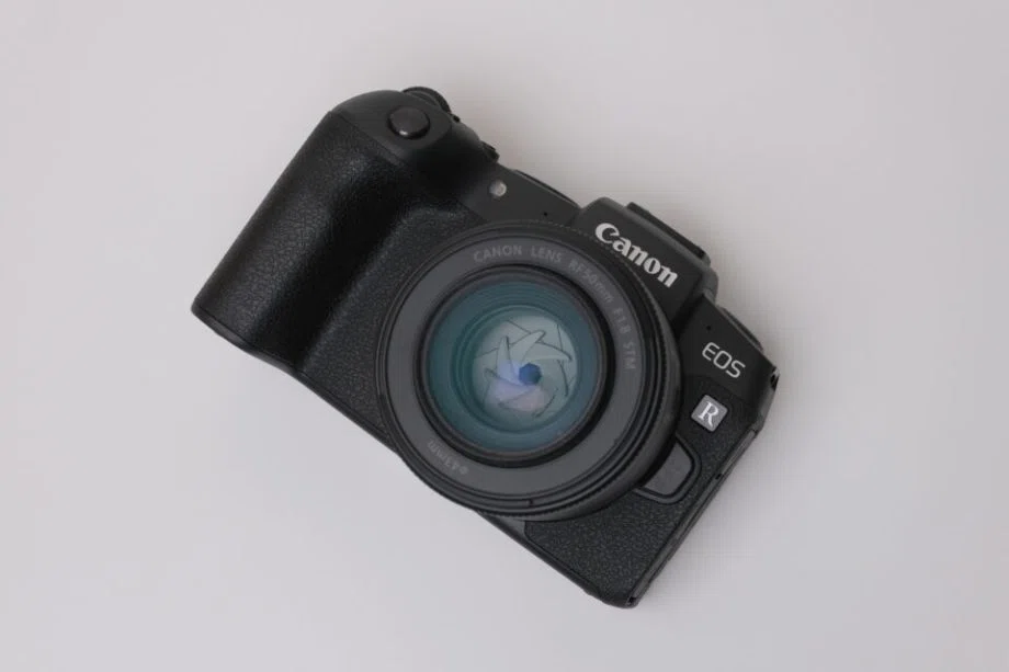 CANON RF50mm F1.8 STMレビュー！ロングセラー単焦点レンズがRF