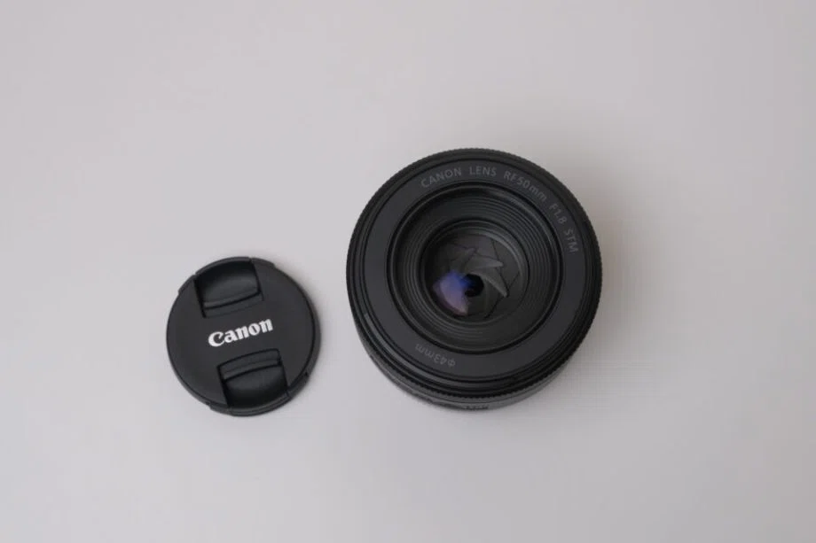 CANON RF50mm F1.8 STMレビュー！ロングセラー単焦点レンズがRF