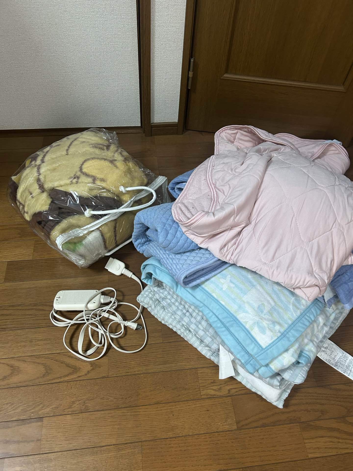 らん　断捨離中 断捨離するとスッキリ｜もすこ