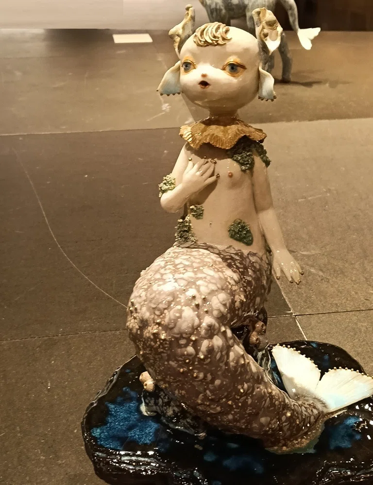 祈りの手 陶器　ヴィンテージ 櫻井結祈子氏 作陶展『眠る記憶、海の底』を拝見してきました。｜doll