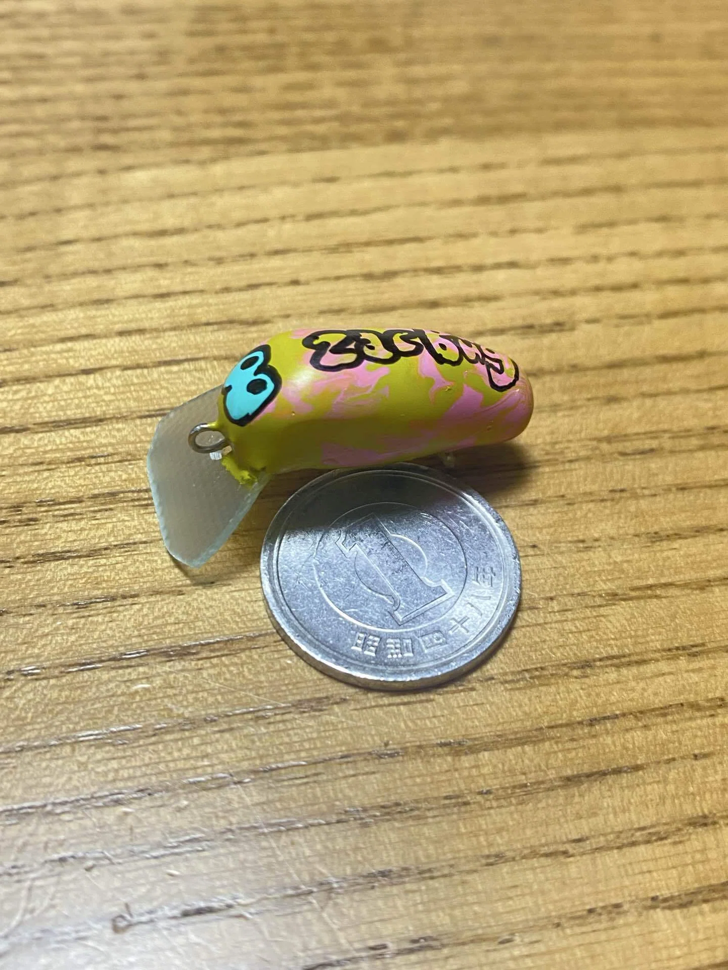 製品写真を見て作る！セリアの100円バルサの可能性、zacBug出来た！の