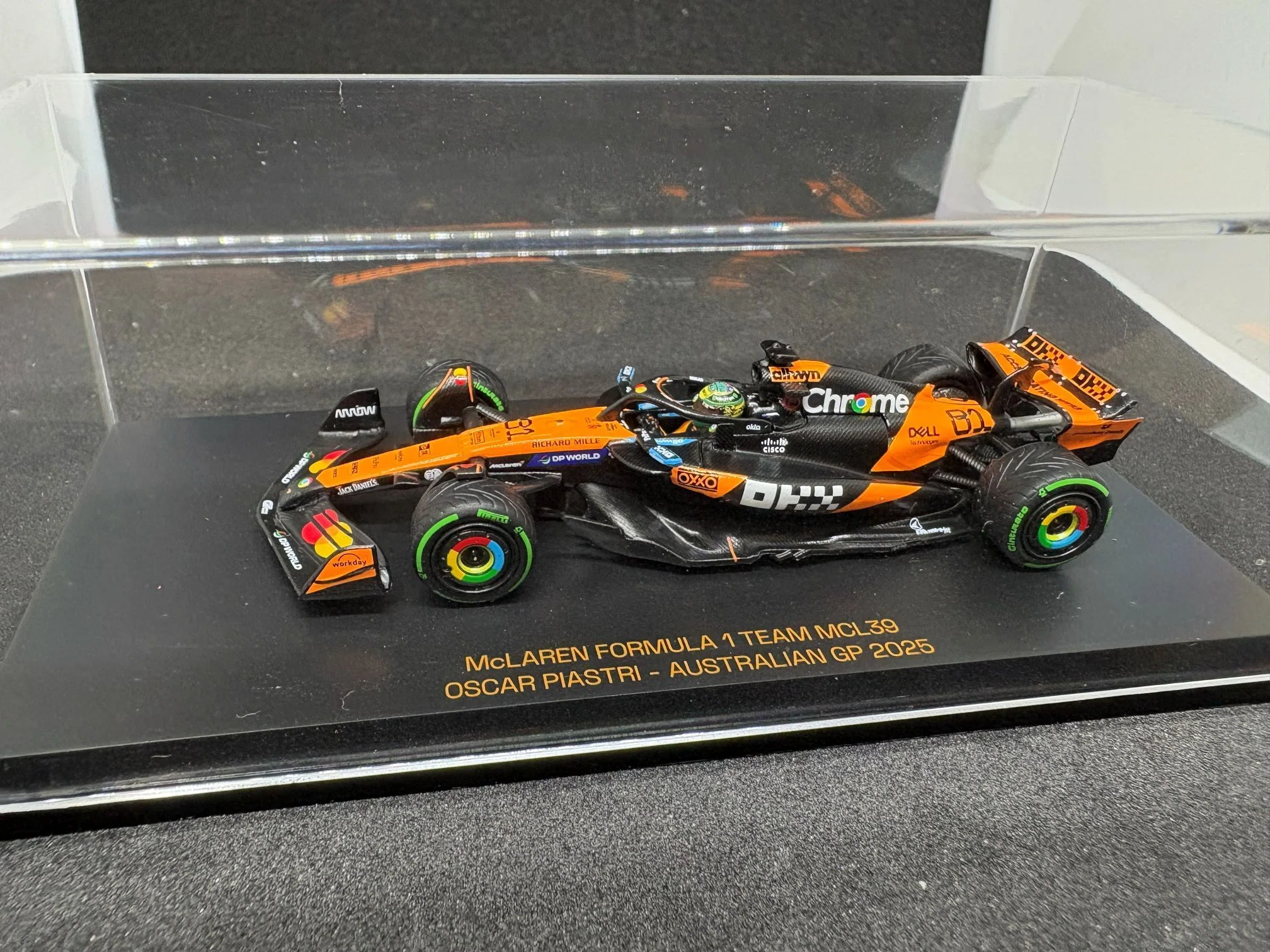 ミニチャンプス 1/64 マクラーレン F1チーム MCL39 2025 F1