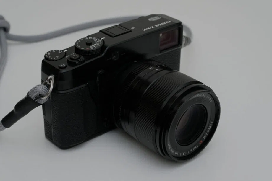 富士フイルム XF33mmF1.4 R LM WRをレビュー！静かで高速なAFが魅力の