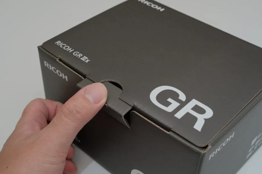 リコーGRIIIx（GR3x）レビュー！焦点距離40mmでより身近な存在となった