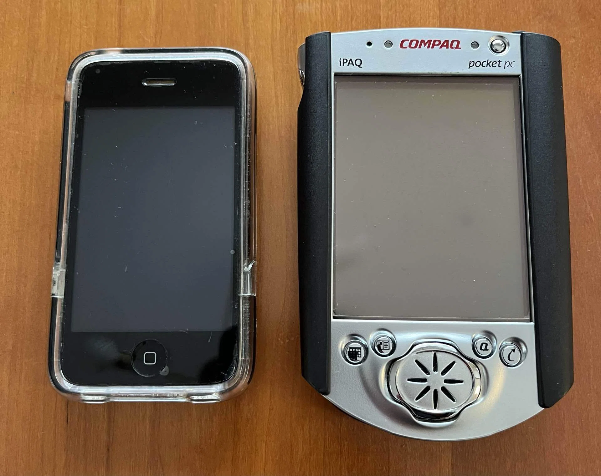 25年ぶりに起動した、Compaq Pocket PC(iPhoneの先駆けだった秀逸な 