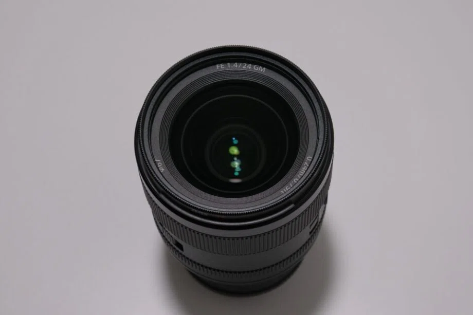 SONY FE 24mm F1.4 GM(SEL24F14GM)レビュー！小型で携帯性に優れる大