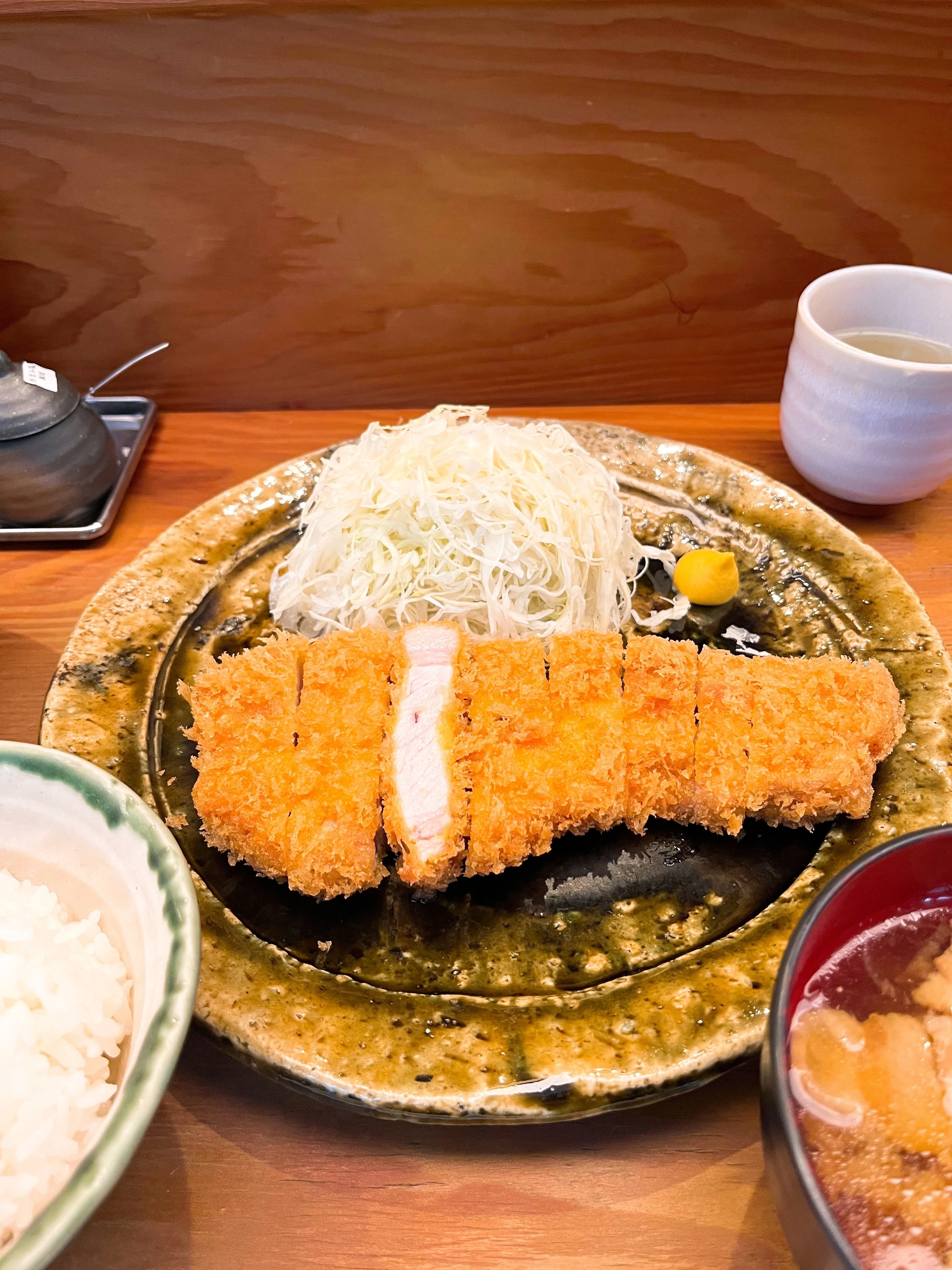 東京食日記③ とんかつ ひなたと中華風家庭料理 ふーみん｜栗原朔