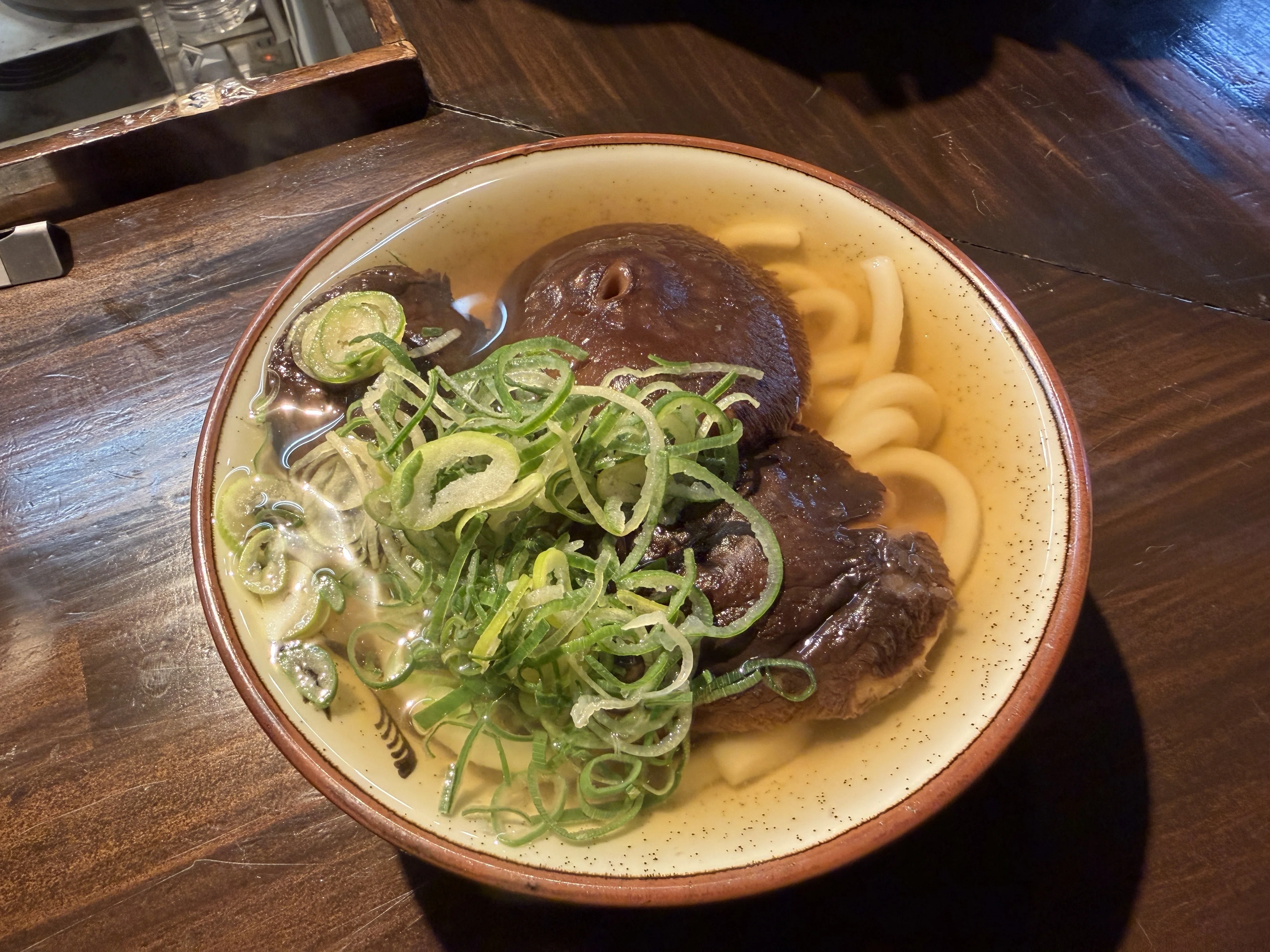 饂飩美味紀行】#83 長浜うどん（福岡市中央区）｜進水の儀ののち、椎茸