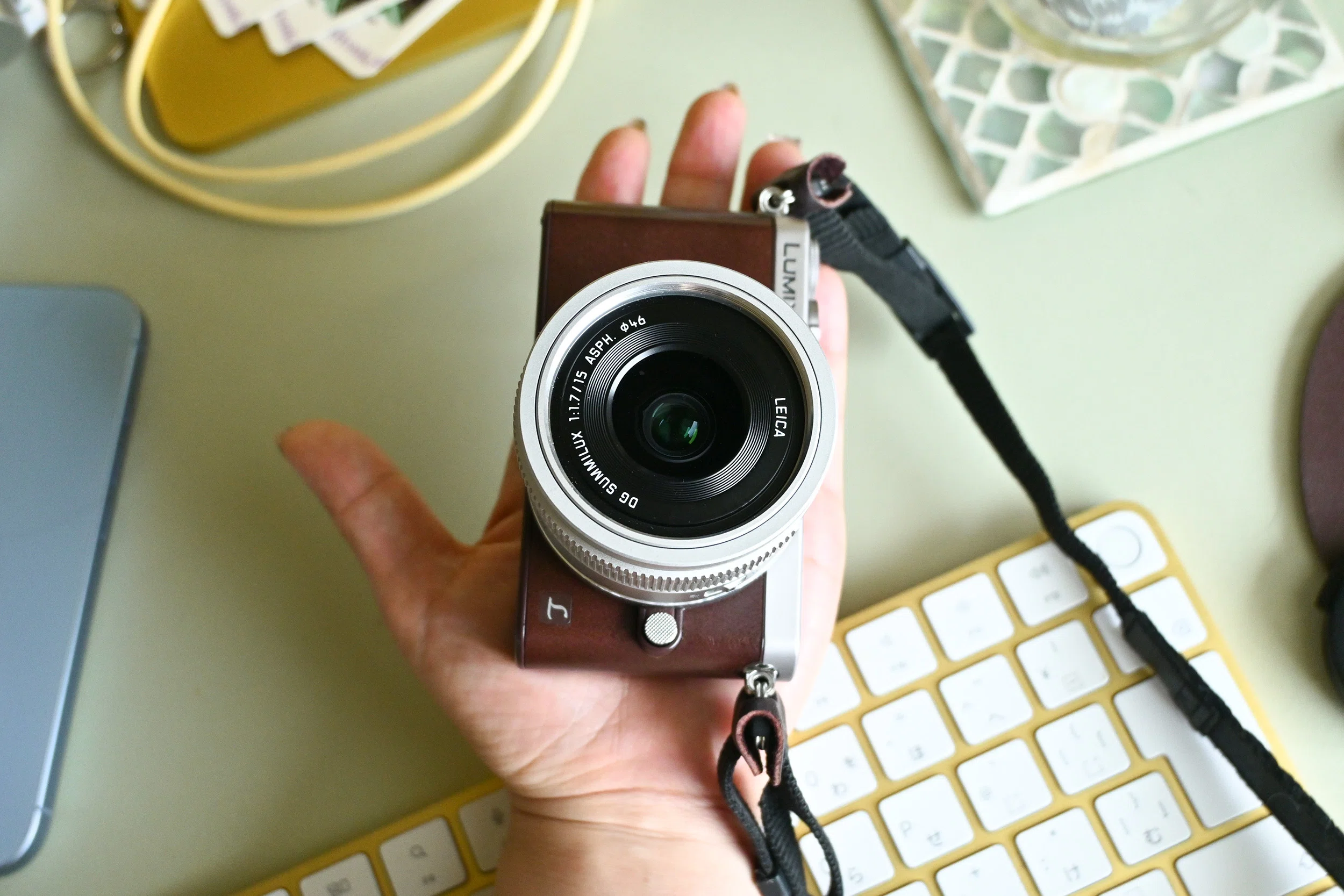 最近買ってよかったモノの話｜プロジェクター、カメラ、インテリアetc