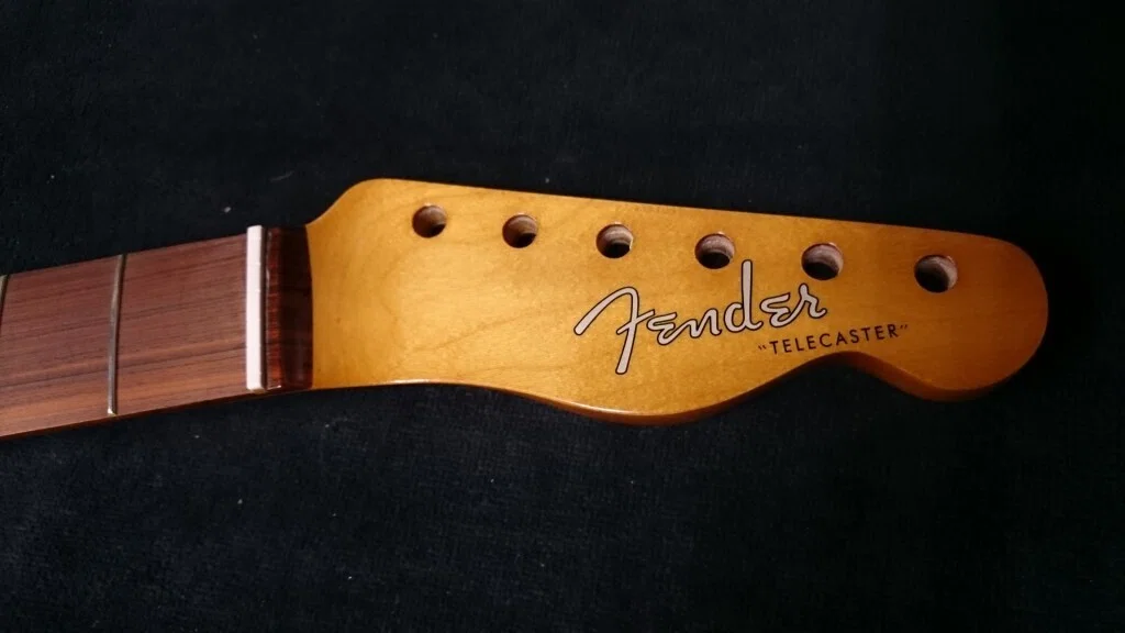 Fenderならネック交換が容易い｜ギターリペア工房 -Draw a New Sound-