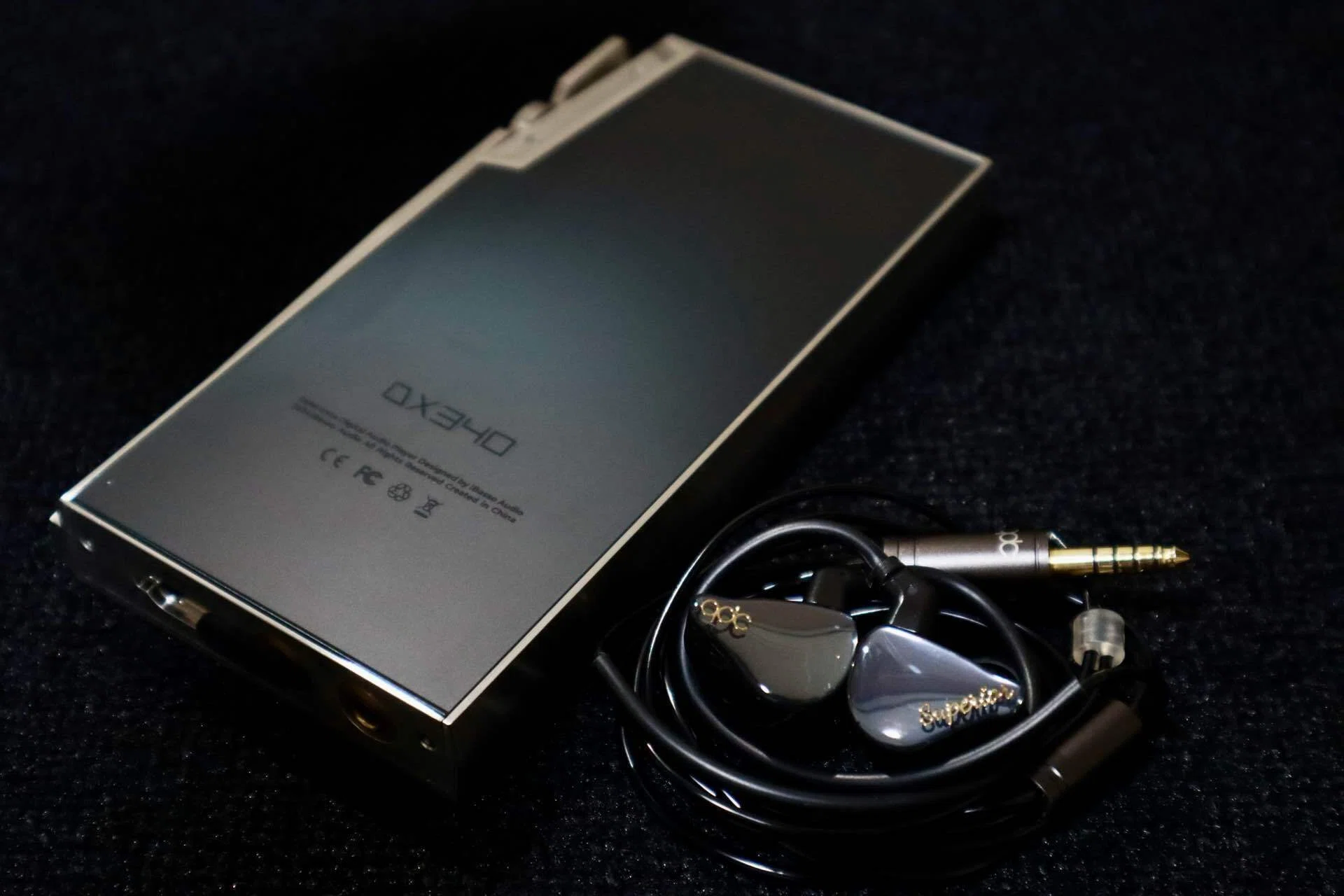 私の物語が始まったイヤホン「音の熱量」の原点 。qdc SUPERIOR