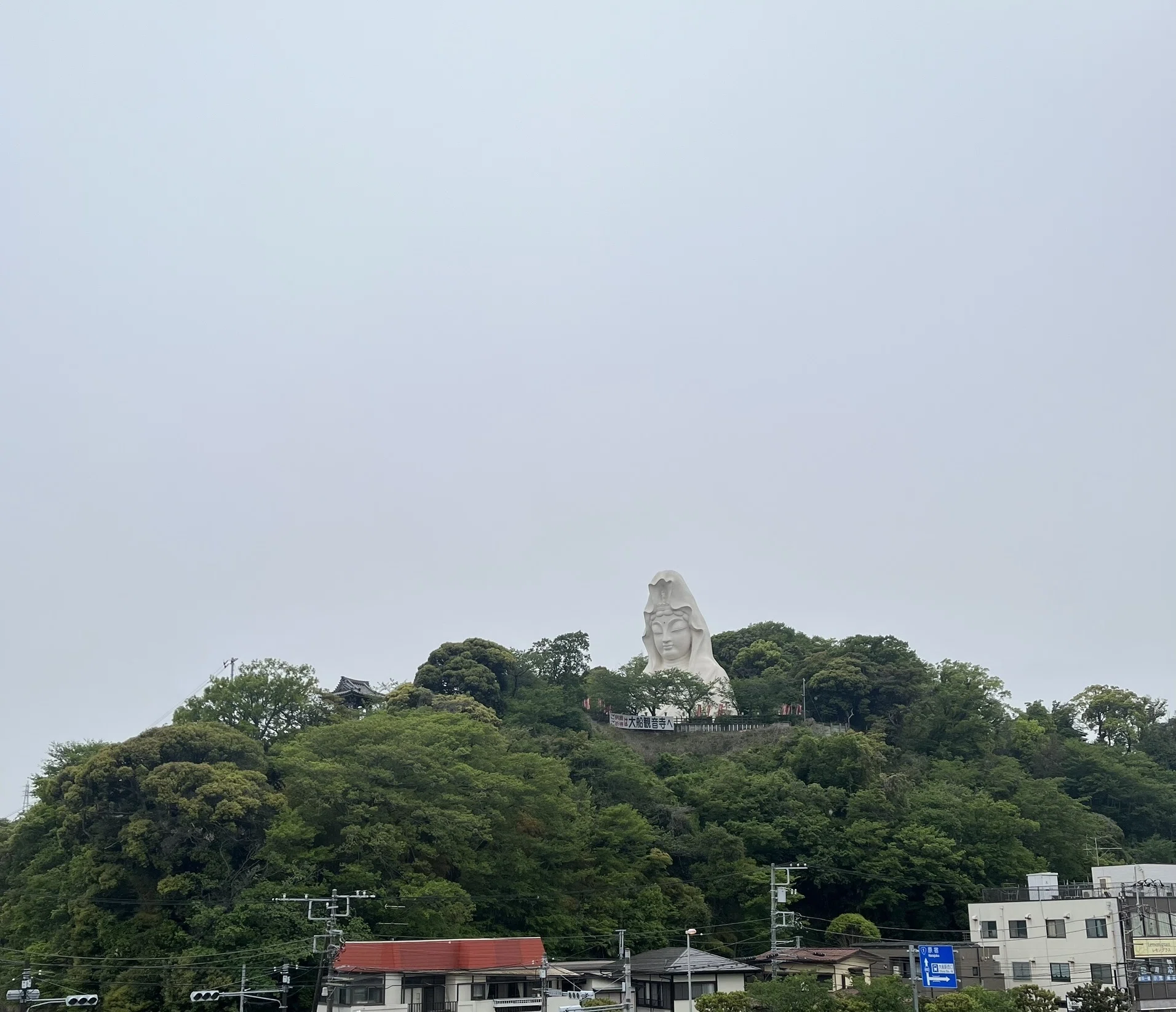 観音様、洞窟再び｜すず
