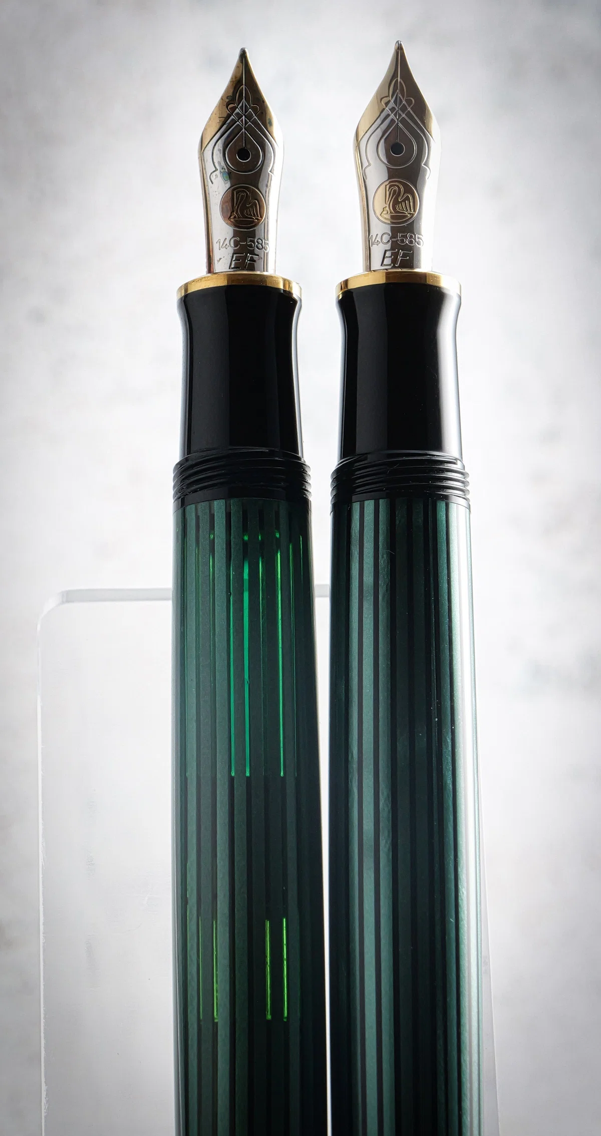 気に入ったワインのように何本あってもいい ― Pelikan Souverän Green 