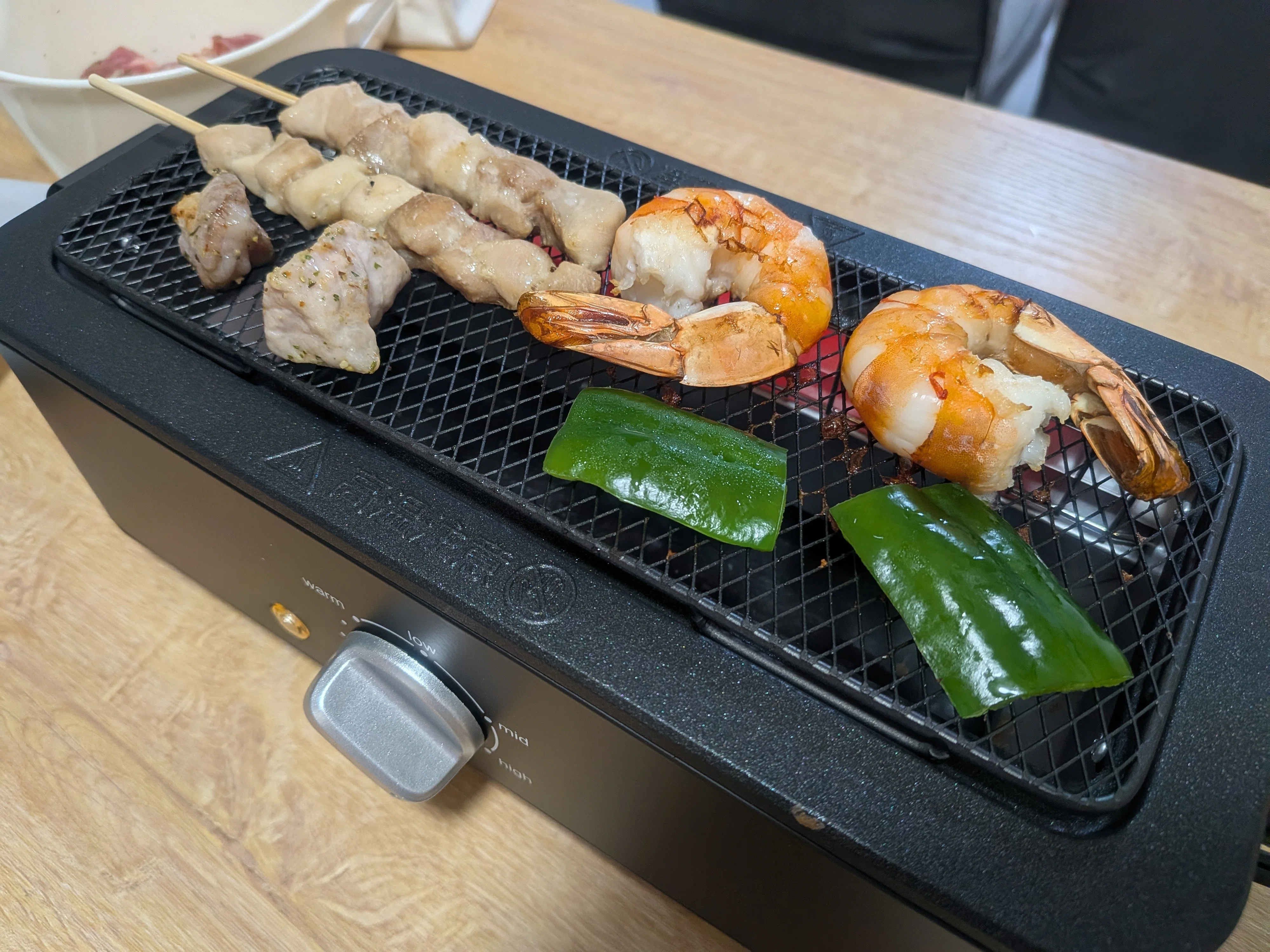 電気七輪で夜な夜な何かを焼く｜marumaru｜ほぼ酒日記
