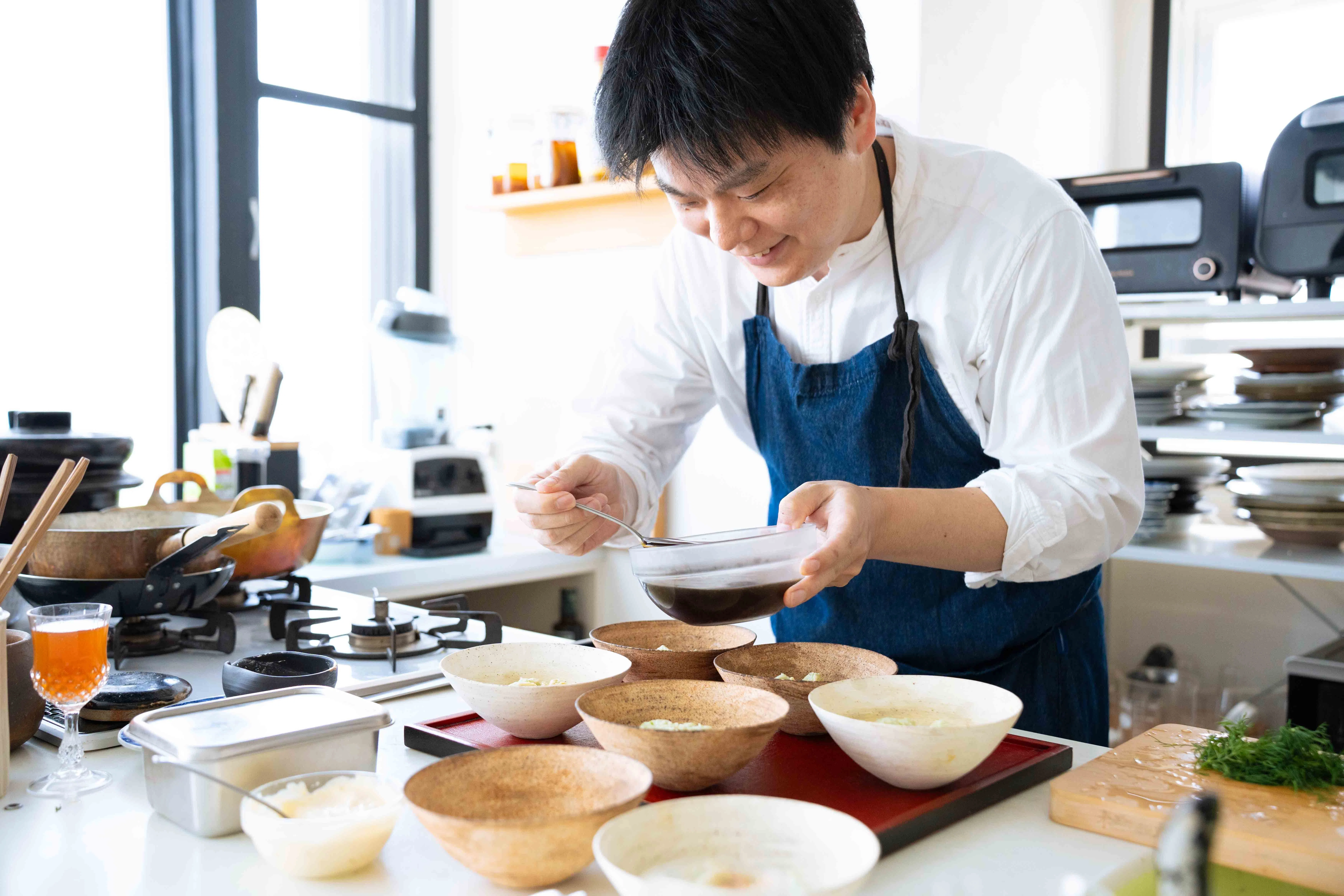 樋口家の食卓「山菜づくしの会」｜松本純子 | 日本の食