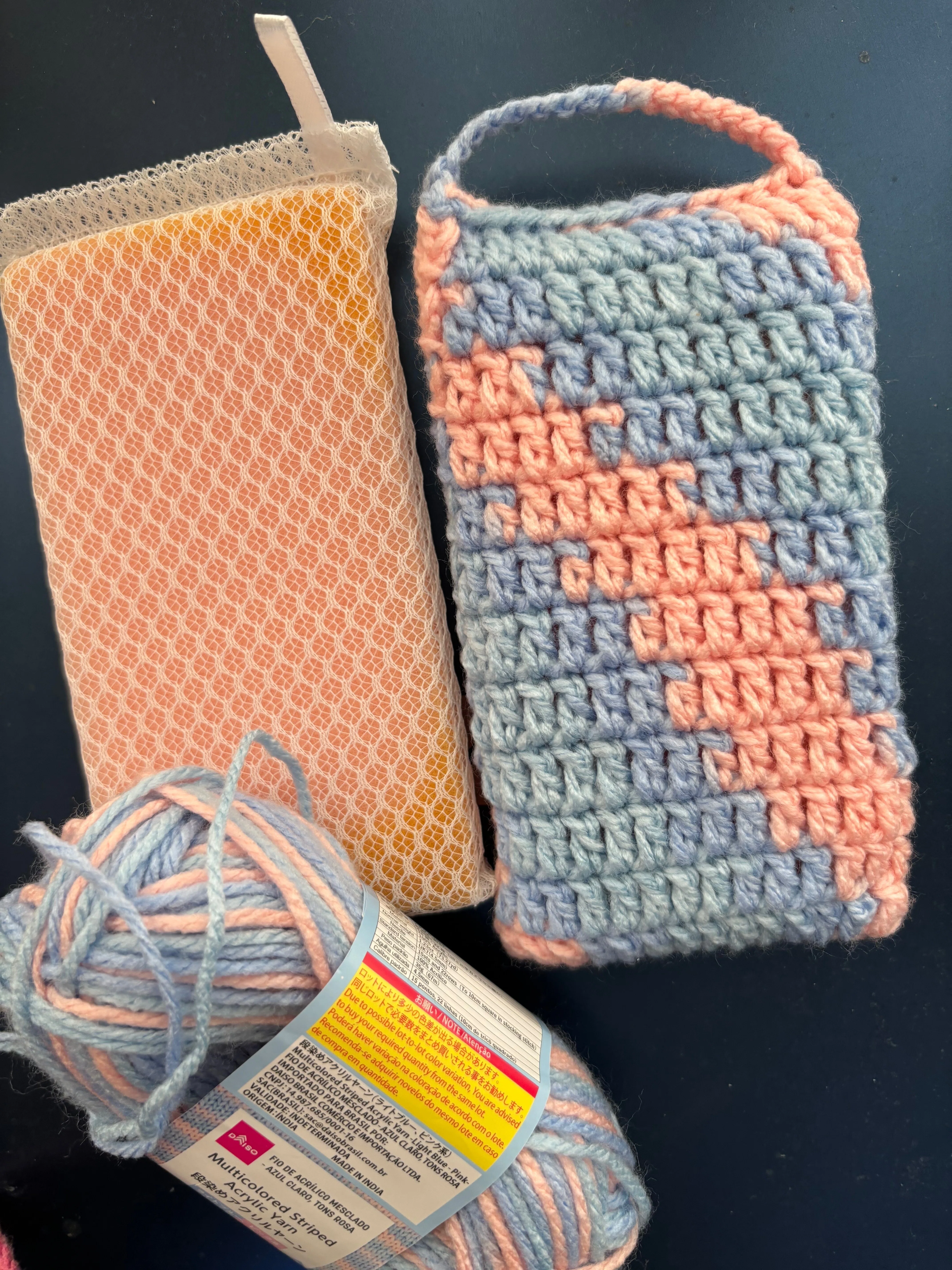 アクリル毛糸タワシ スポンジ入り｜yumiパンダ