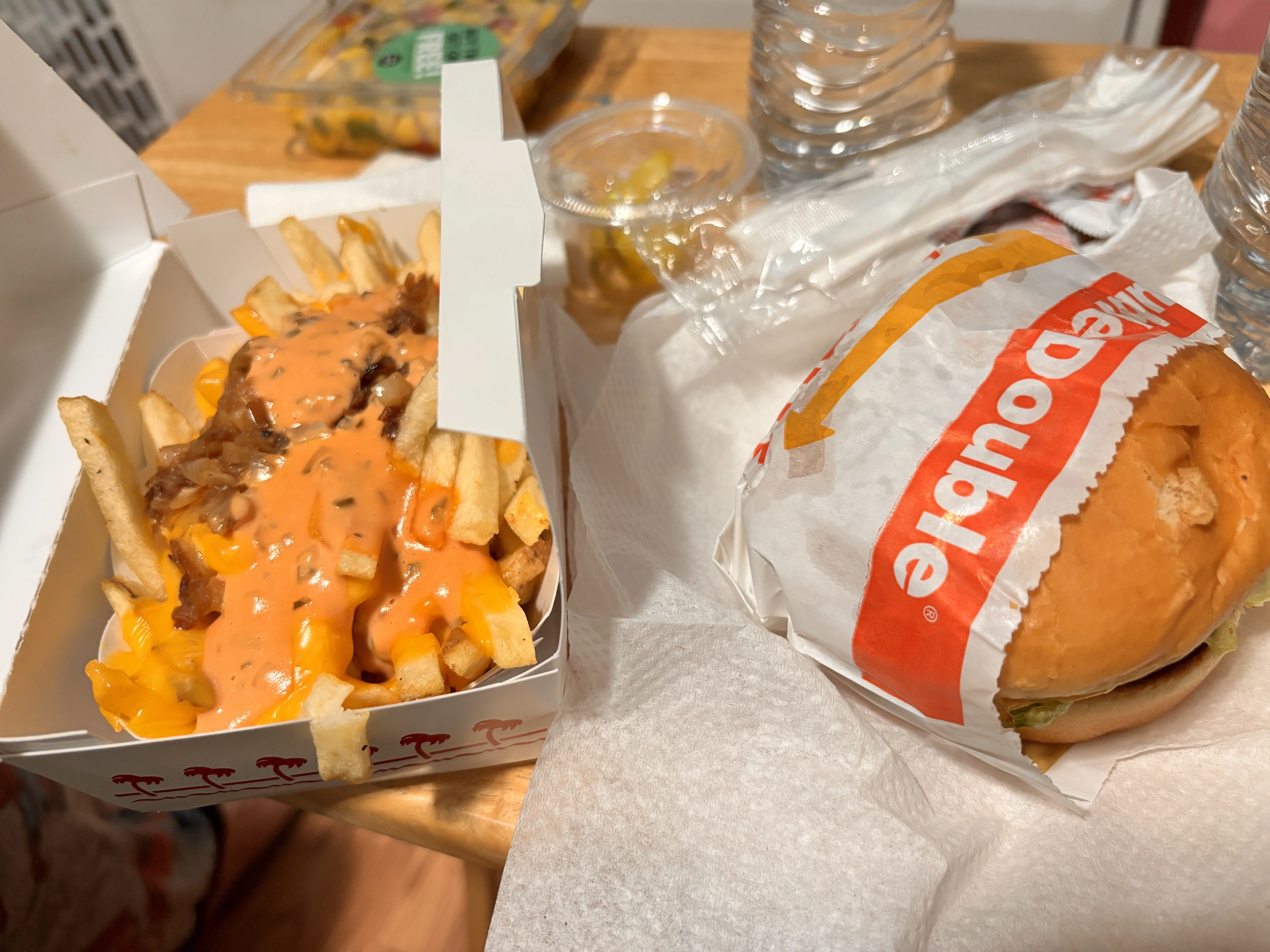 国際恋愛×旅行｜アメリカで食べたもの｜ハンバーガー＆ピザ＆パスタ
