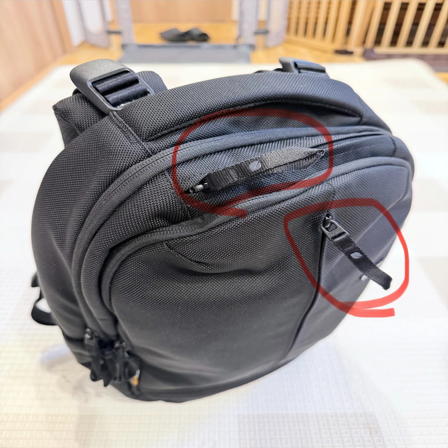 リュック更新】Incase Tracks 18L / What