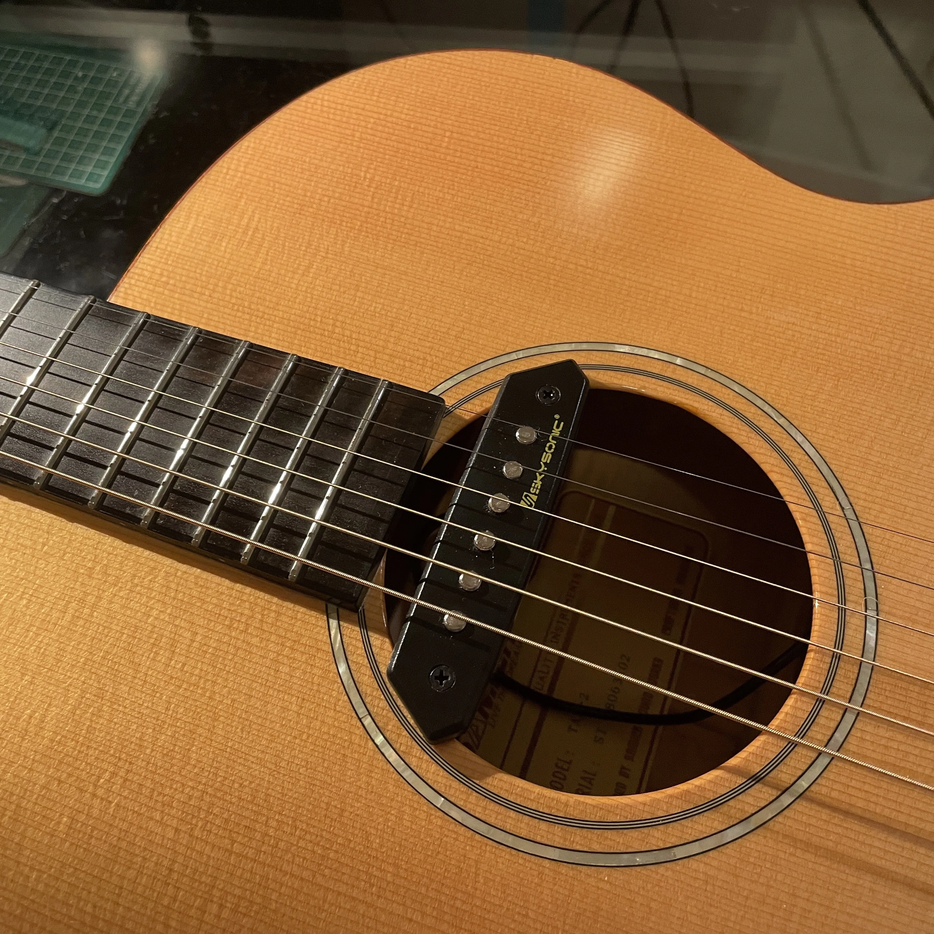 ギター Samick TAJ-2 SAMICK TAJ-2にピックアップ取り付け｜lively_minnow671