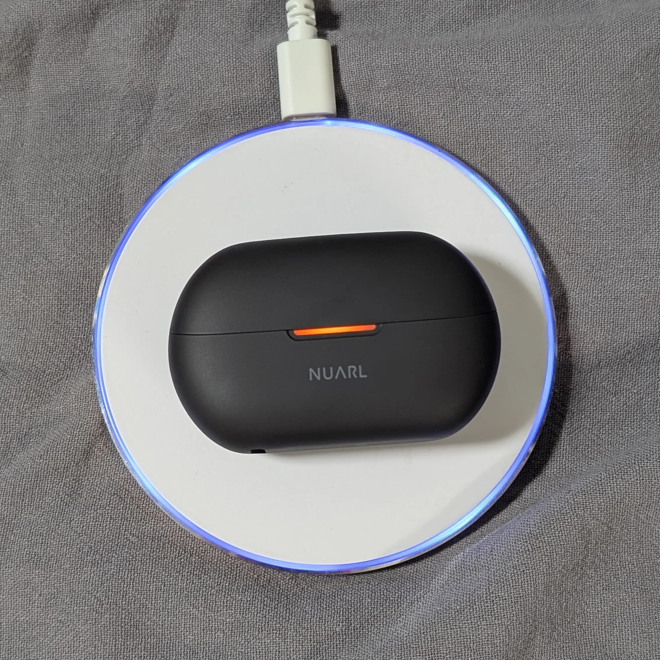 NUARL νClip レビュー 使ってみて感じたこと。イヤーカフ型イヤホンの