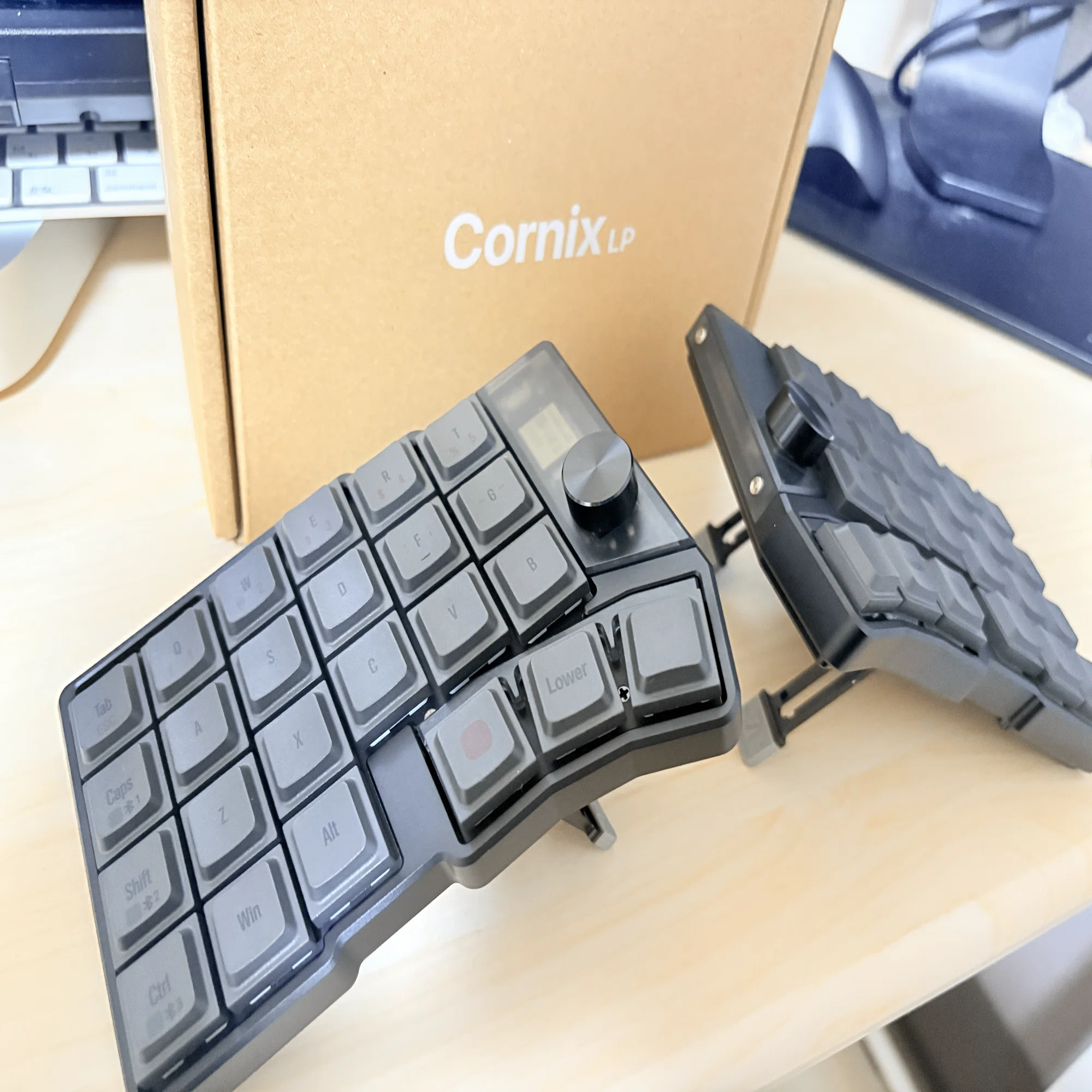 分割キーボードって何がいいの？「cornix」を一般人が買って試してみた