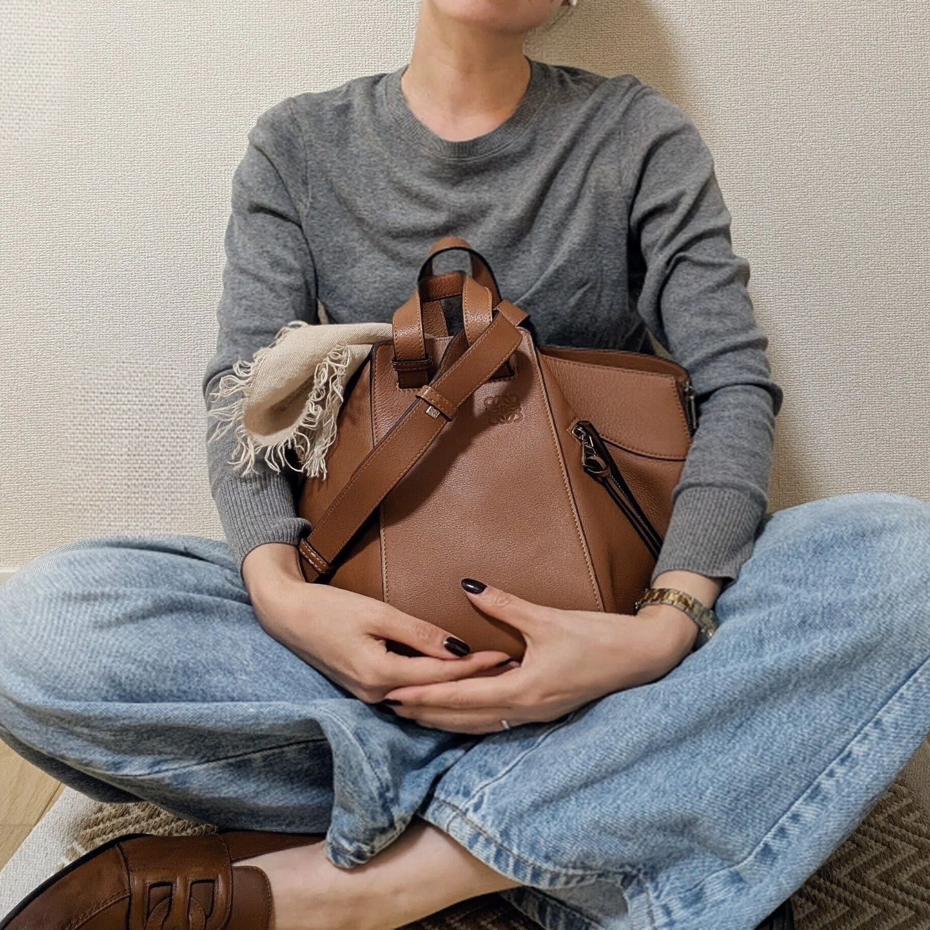 LOEWEのHammock】圧倒的な機能美と銀座のマダムに魅了され購入を決めた 