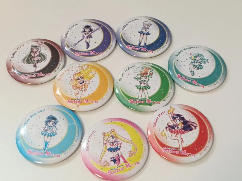 2026-01-16セーラームーン明治②缶ミラーとヘアゴムの収納（無印良品