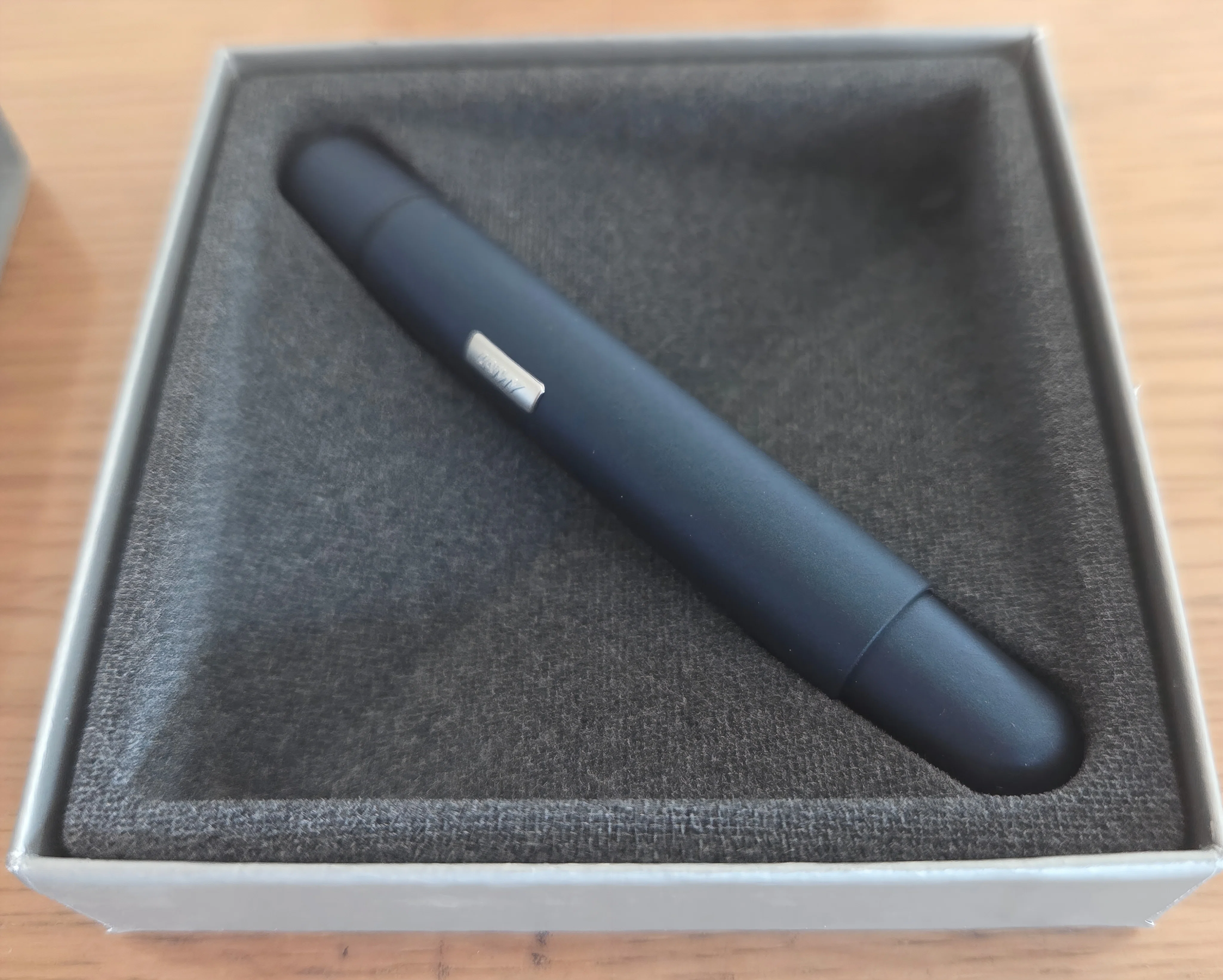 トラベラーズノート カードサイズとLAMY pico。実用性を追求して