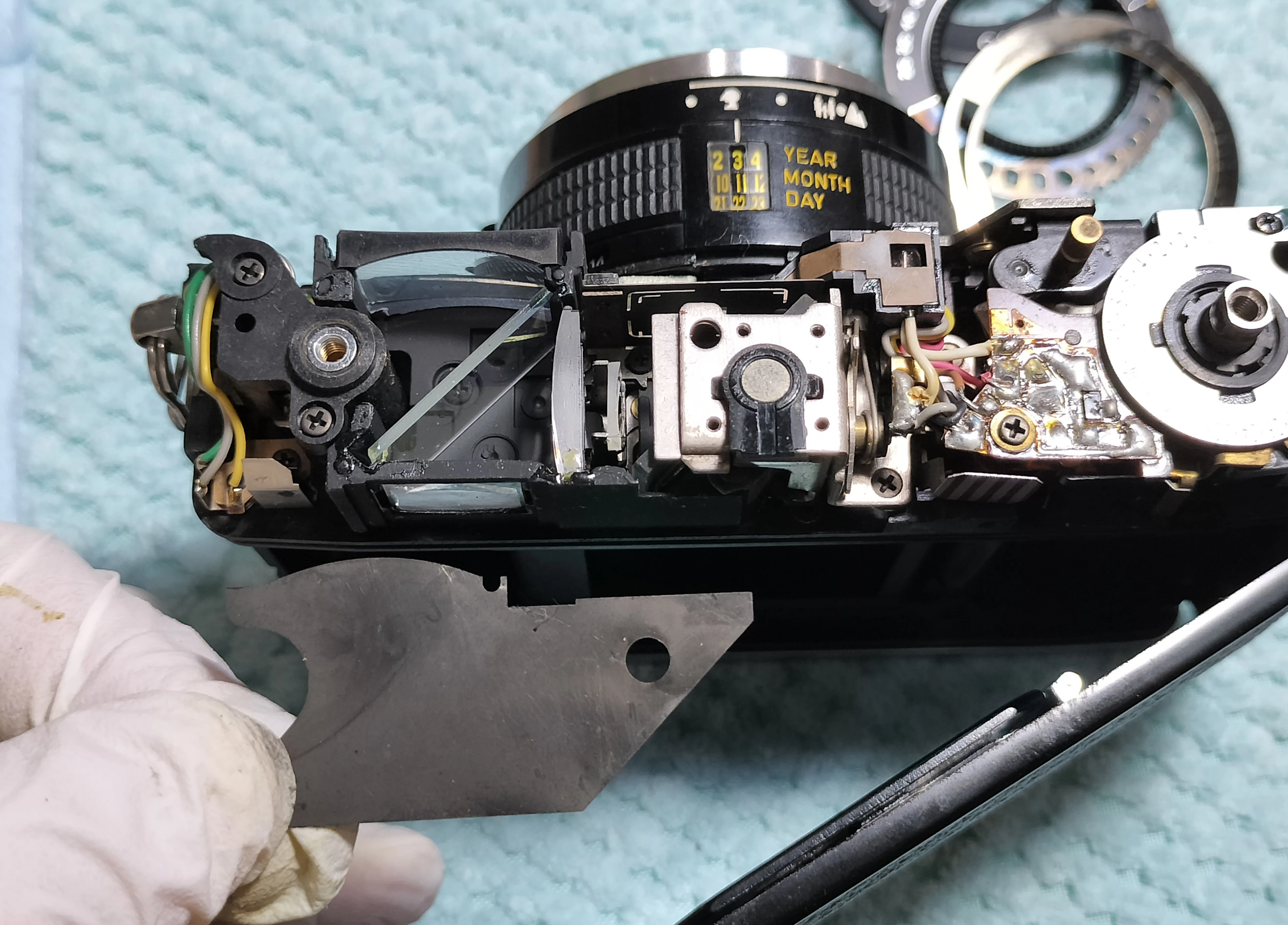 Canon Datematicの分解｜フィルムカメラ修理のアクアカメラ