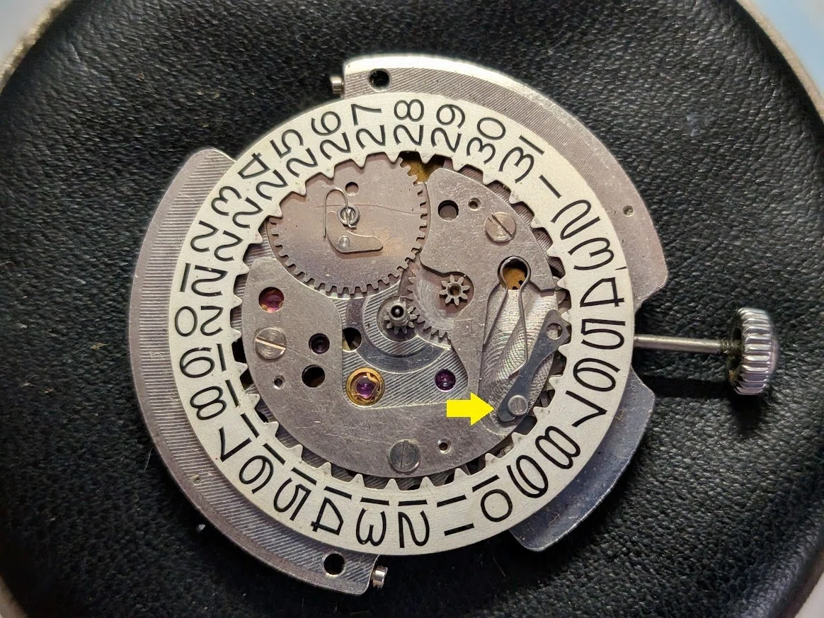 No.472 | Seiko | 15042 | 文字盤側に罠だらけな時計｜とある猫好き