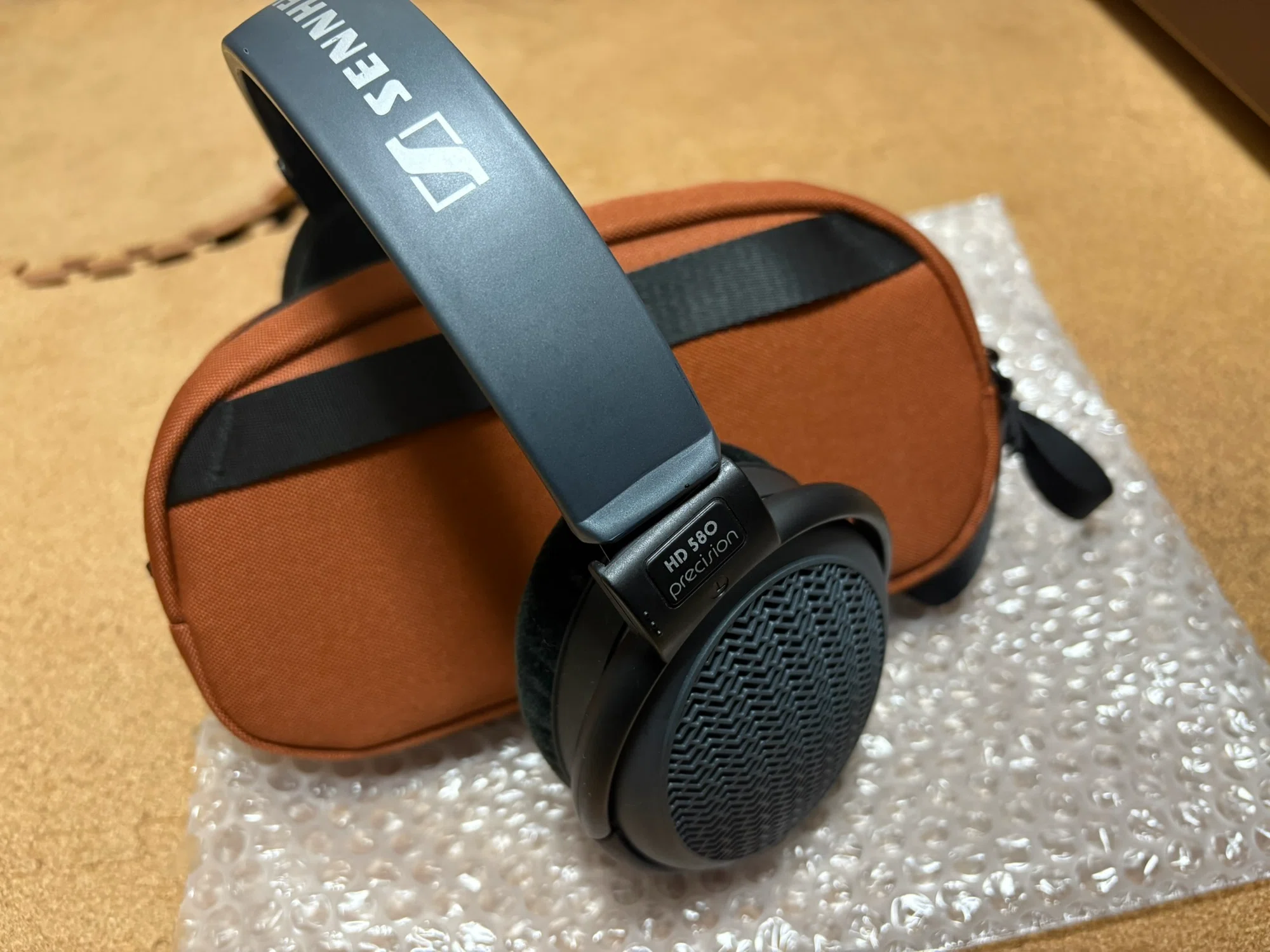 SENNHEISER HD 580 Precision 開放型ヘッドホン 超美品 SENNHEISER SENNHEISER HD 580 Precision 開放型ヘッドホン 超美品 SENNHEISER