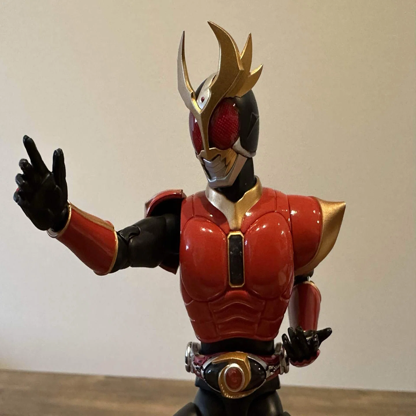 感想】イコン画の赤いアギトのフィギュアーツ（真アギト展特典）｜うしじま