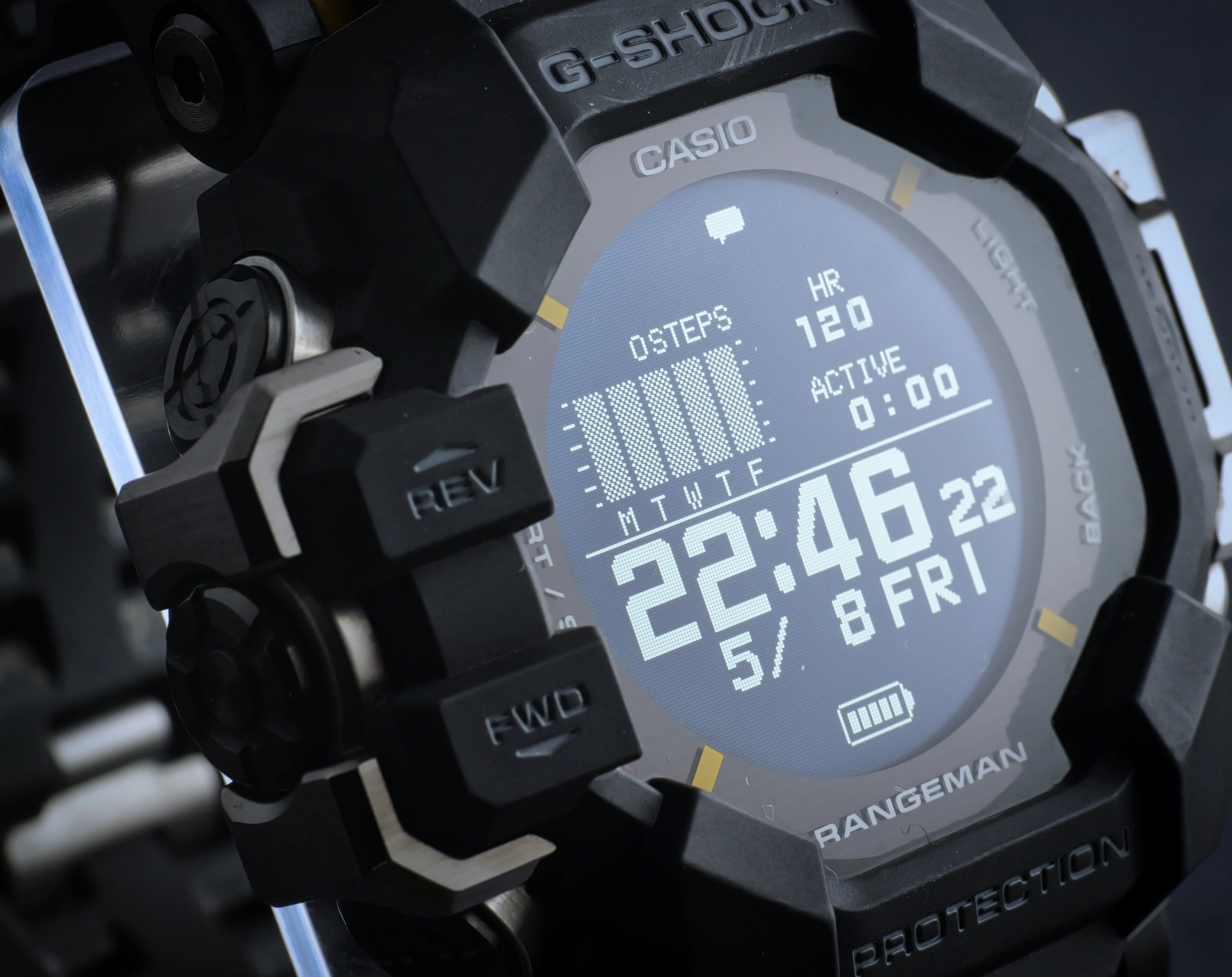 男心をくすぐるロマンの塊 ― G-SHOCK RANGEMAN GPR-H1000-9JR｜Hideo
