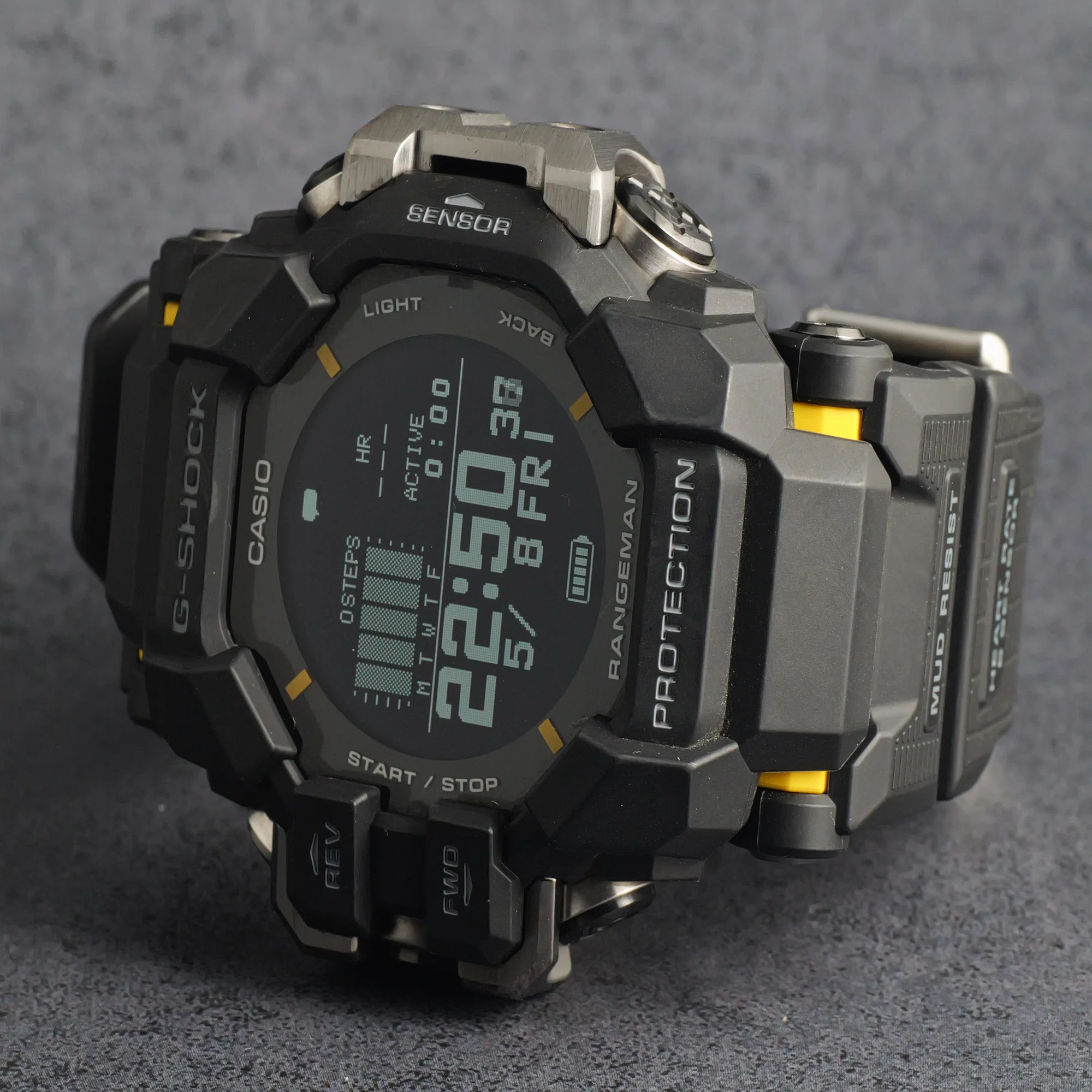 男心をくすぐるロマンの塊 ― G-SHOCK RANGEMAN GPR-H1000-9JR｜Hideo 